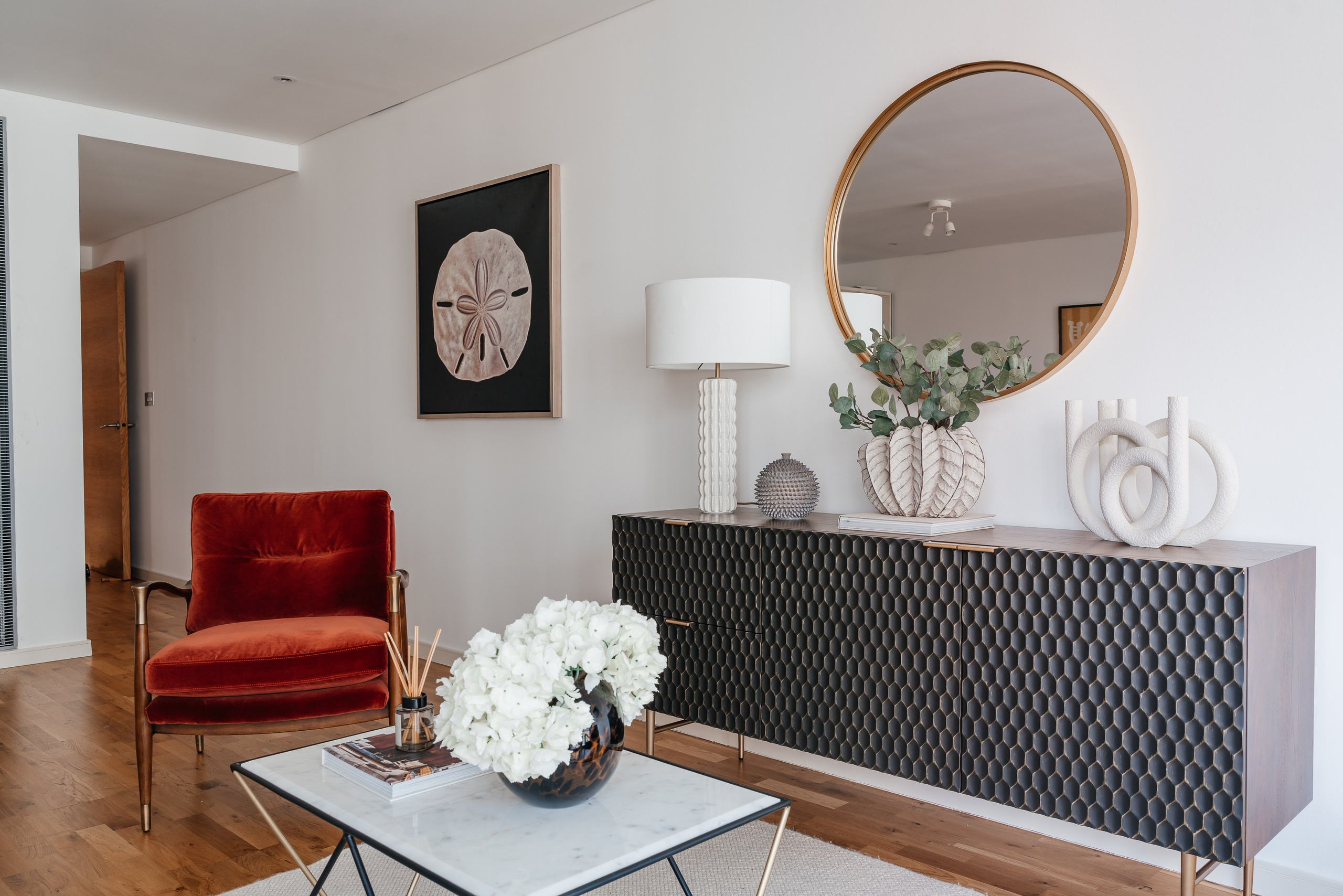 Photography of a 2 bedroom flat. Photographer in England Ekaterina Romanova