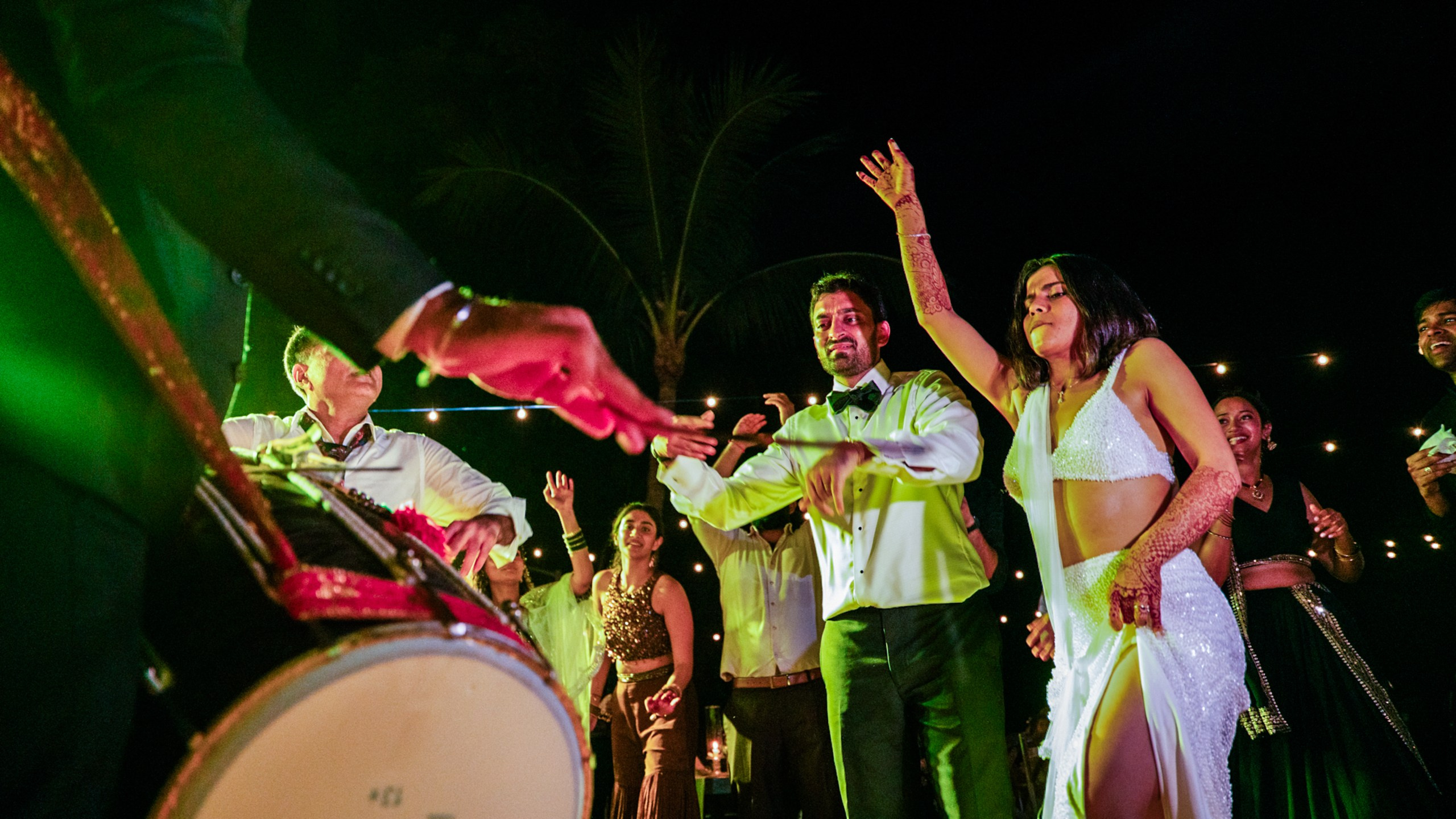 Rachi & Arjun. Elopement & Lifestyle Wedding Photographer