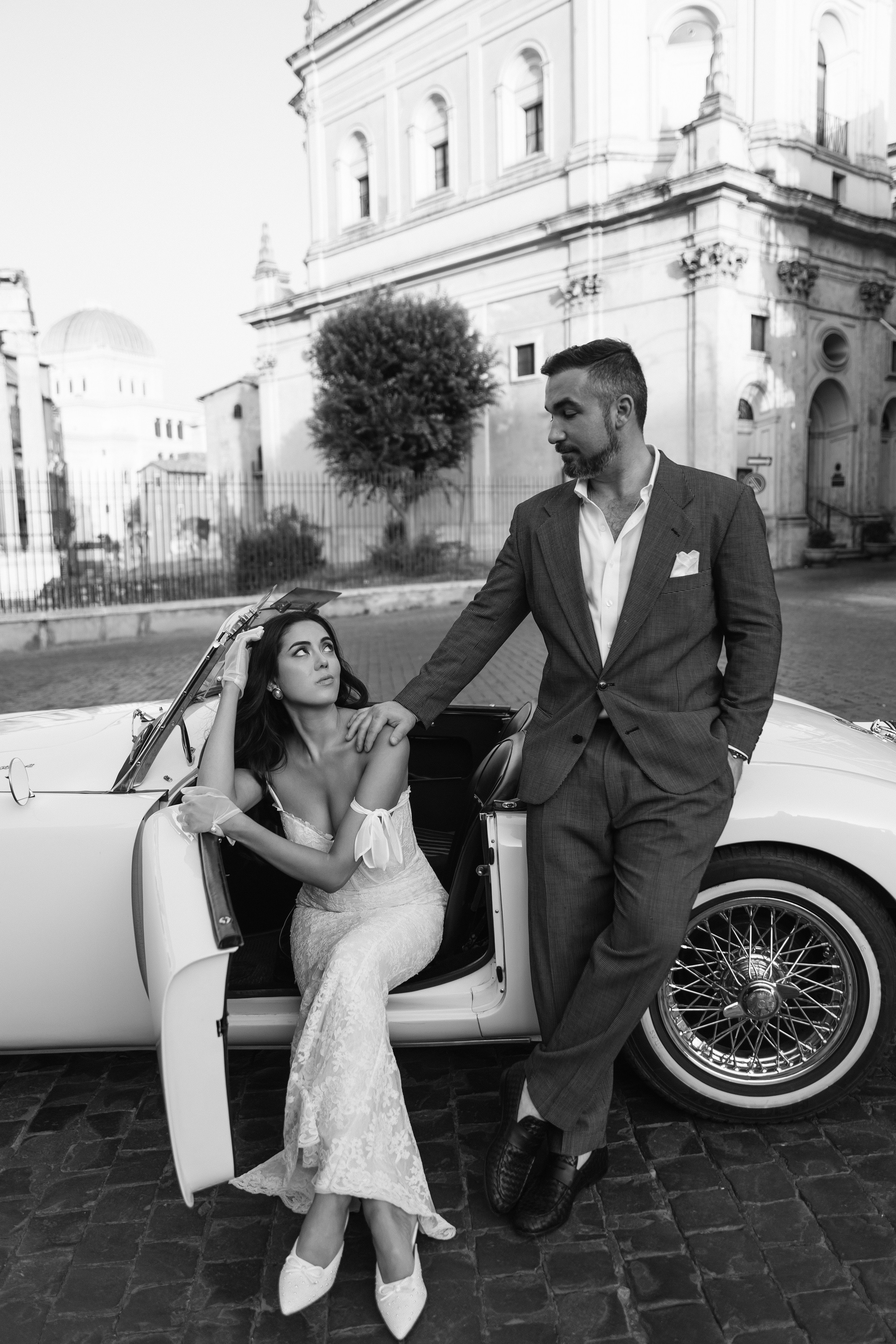 Veroniva & Dean. Wedding Photographer Rome Tuscany Como Sicily Puglia Amalfy Italy- Oksana Savenchuk