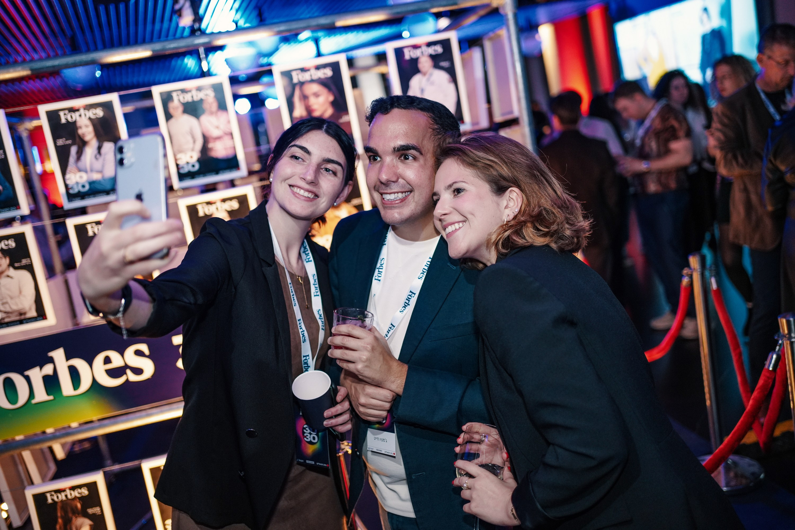 Business. Dmitry Gorodetsky Event Photographer