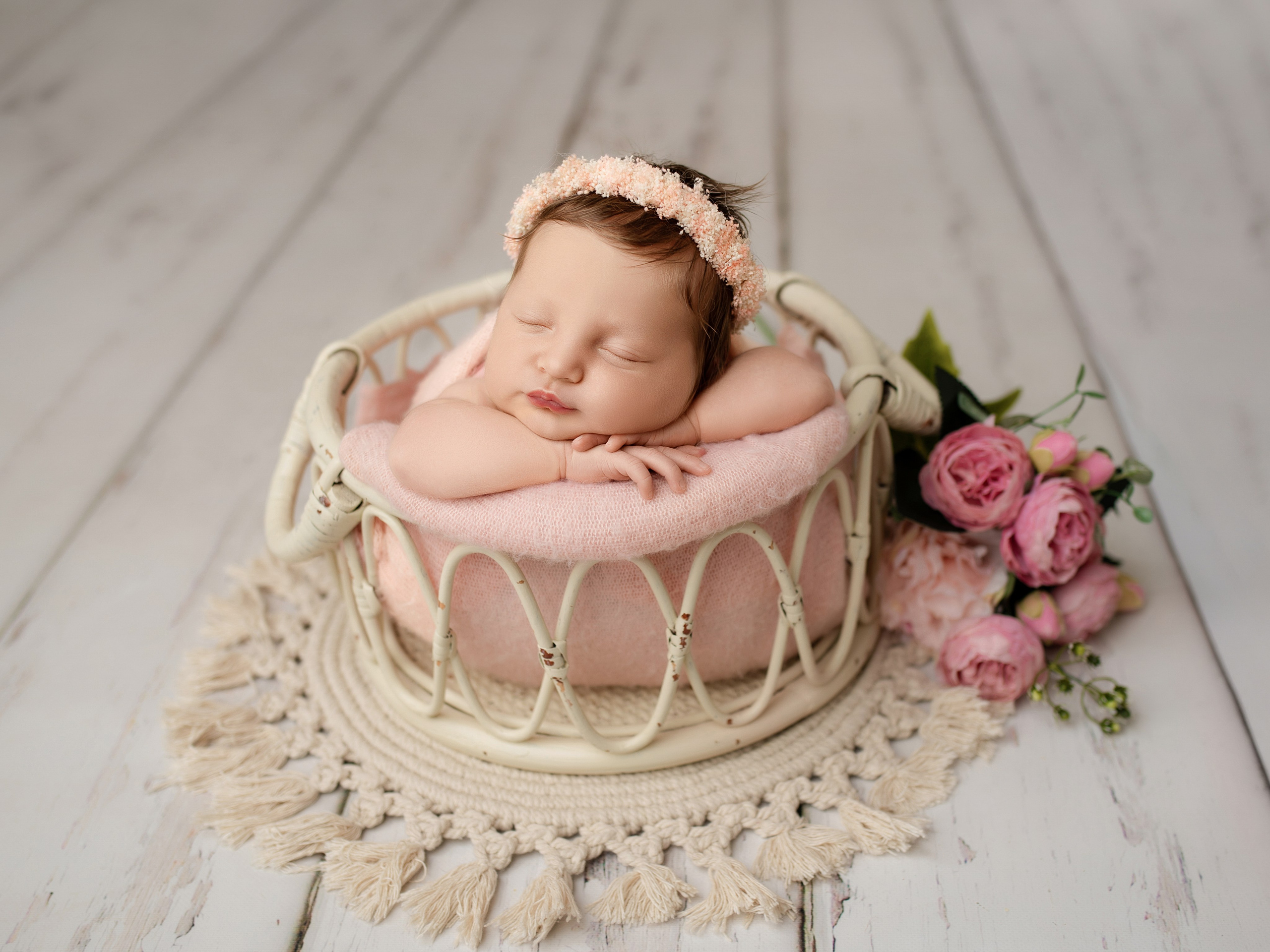 Esu Aleksandra naujagimių ir kudikių fotografė iš Vilniaus