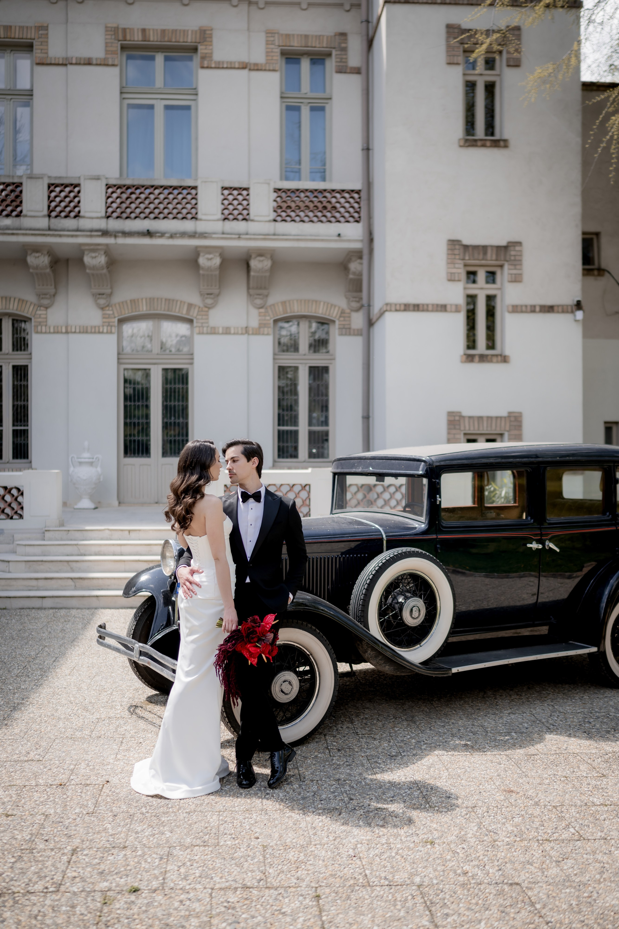 Claudia & Mihai Wedding | Elegant Love Story