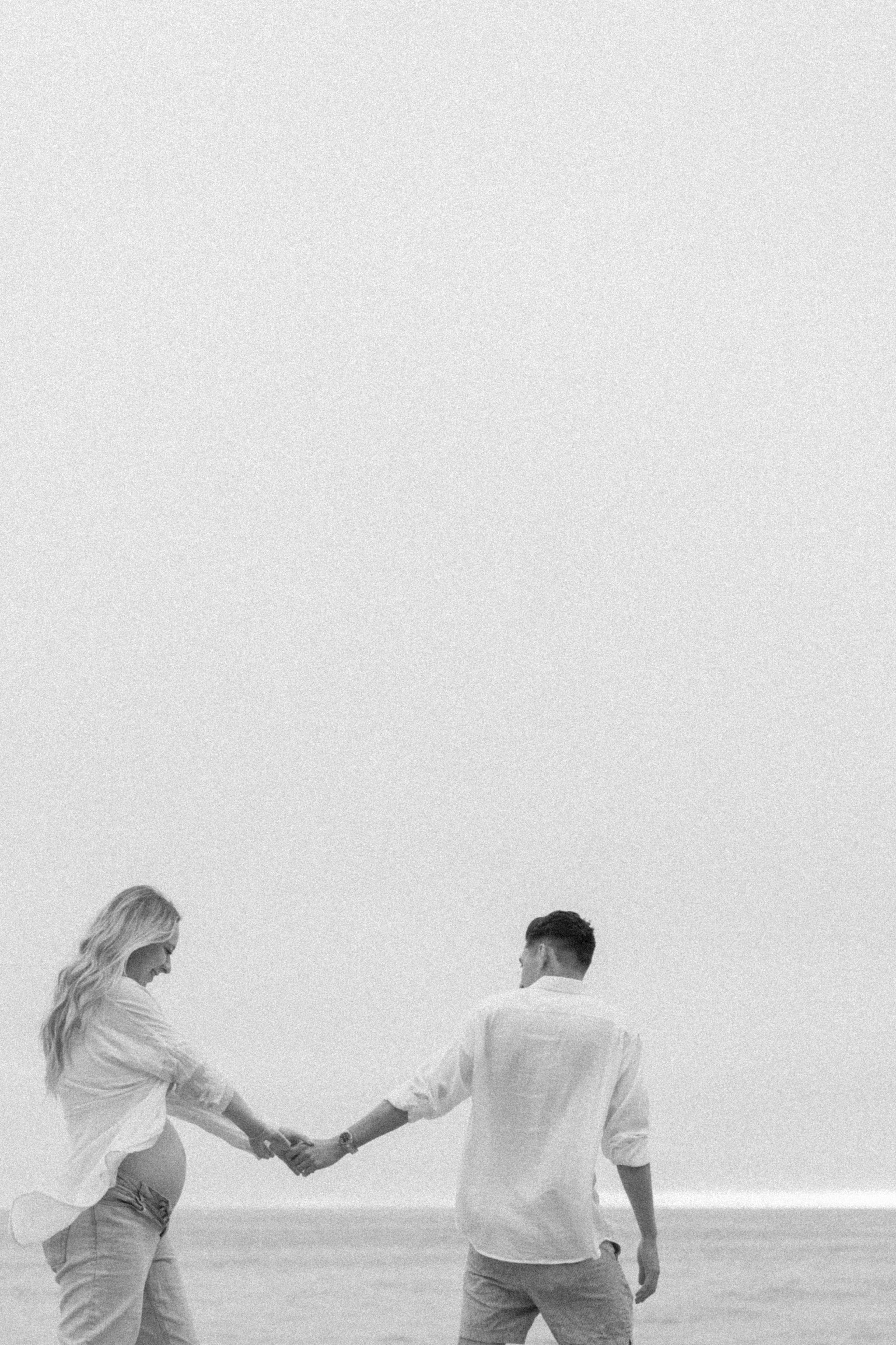 Kate & Lence. Pregnancy photo shoot. Portrait, family, maternity & wedding photography & videography in SoCal Kseni Vibe