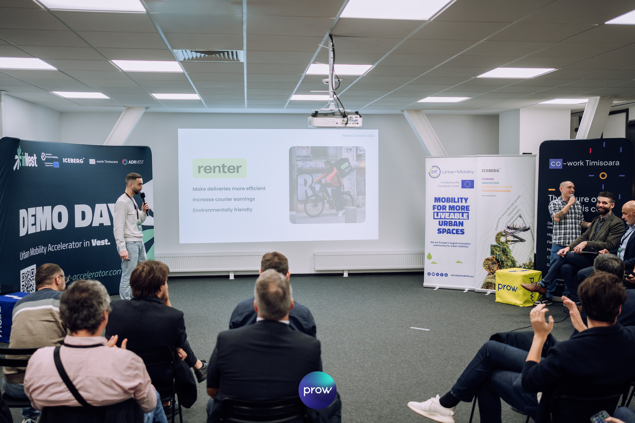 InVest DemoDay @ Cowork. Cozac Cristian Photographer
