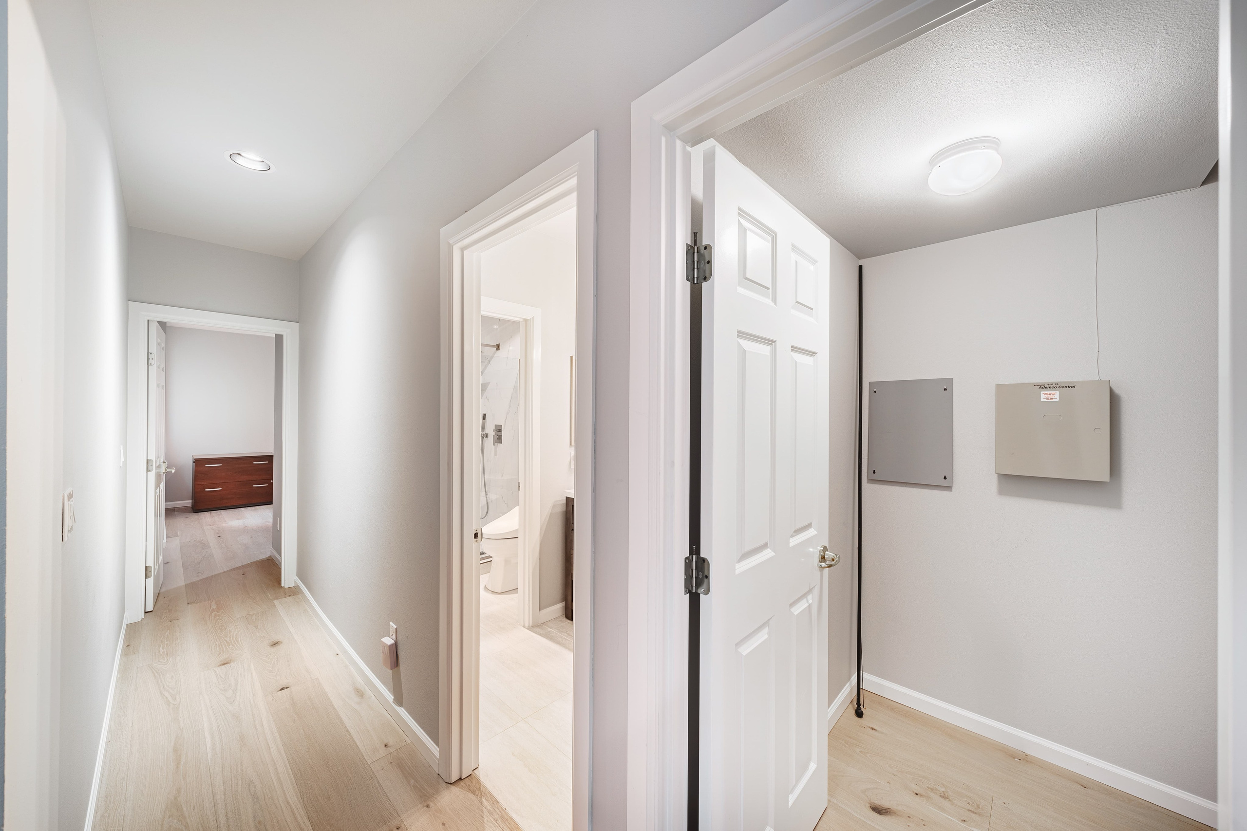 Real Estate photography. Washington state. EVAN ARISTOV WEDDING PHOTOGRAPHY — Seattle Wedding Photographer