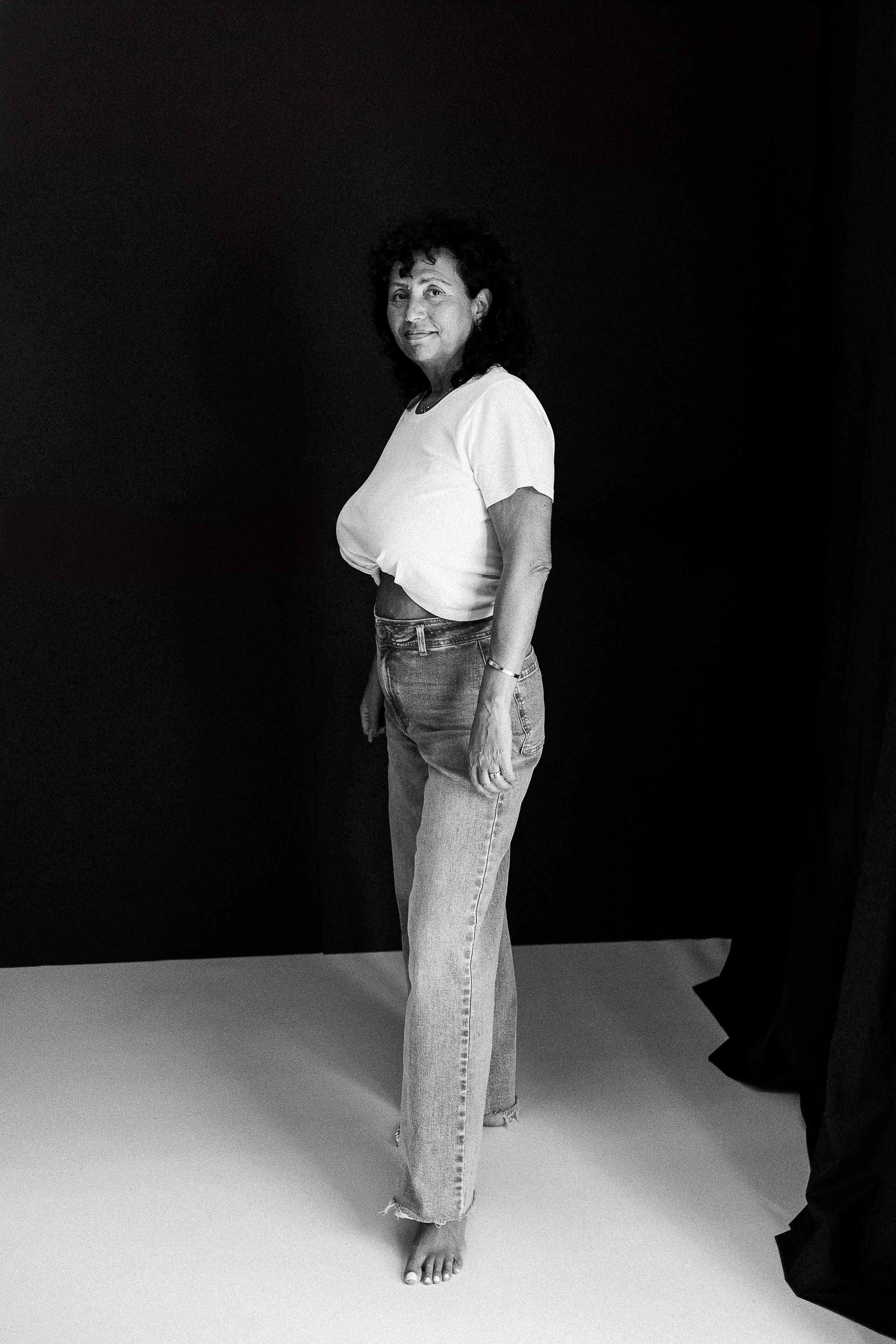 A. Rawnoir- Portrait photography by Daria Paliy.Timeless black&white portraits of women in NYC area