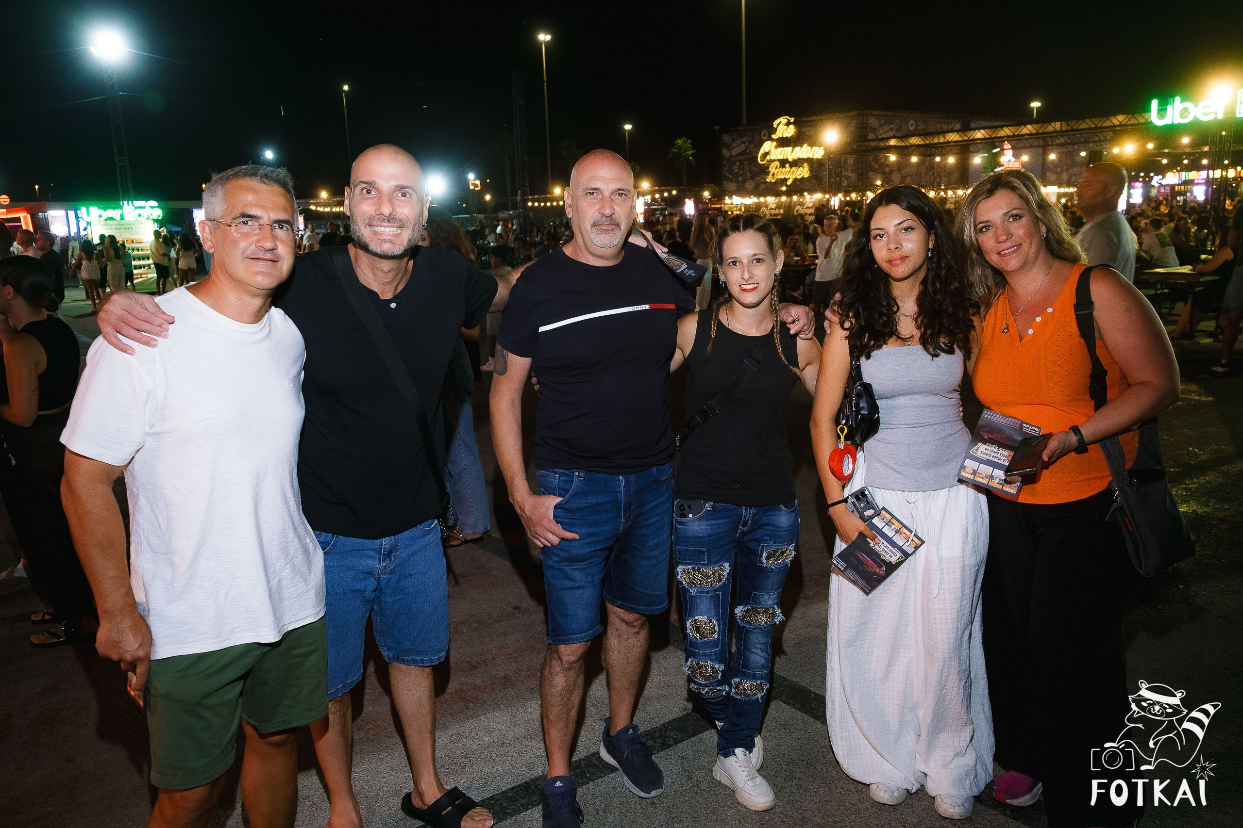 The Champions Burger en Torrevieja: Reportaje fotográfico 22.08.25 | FOTKAI