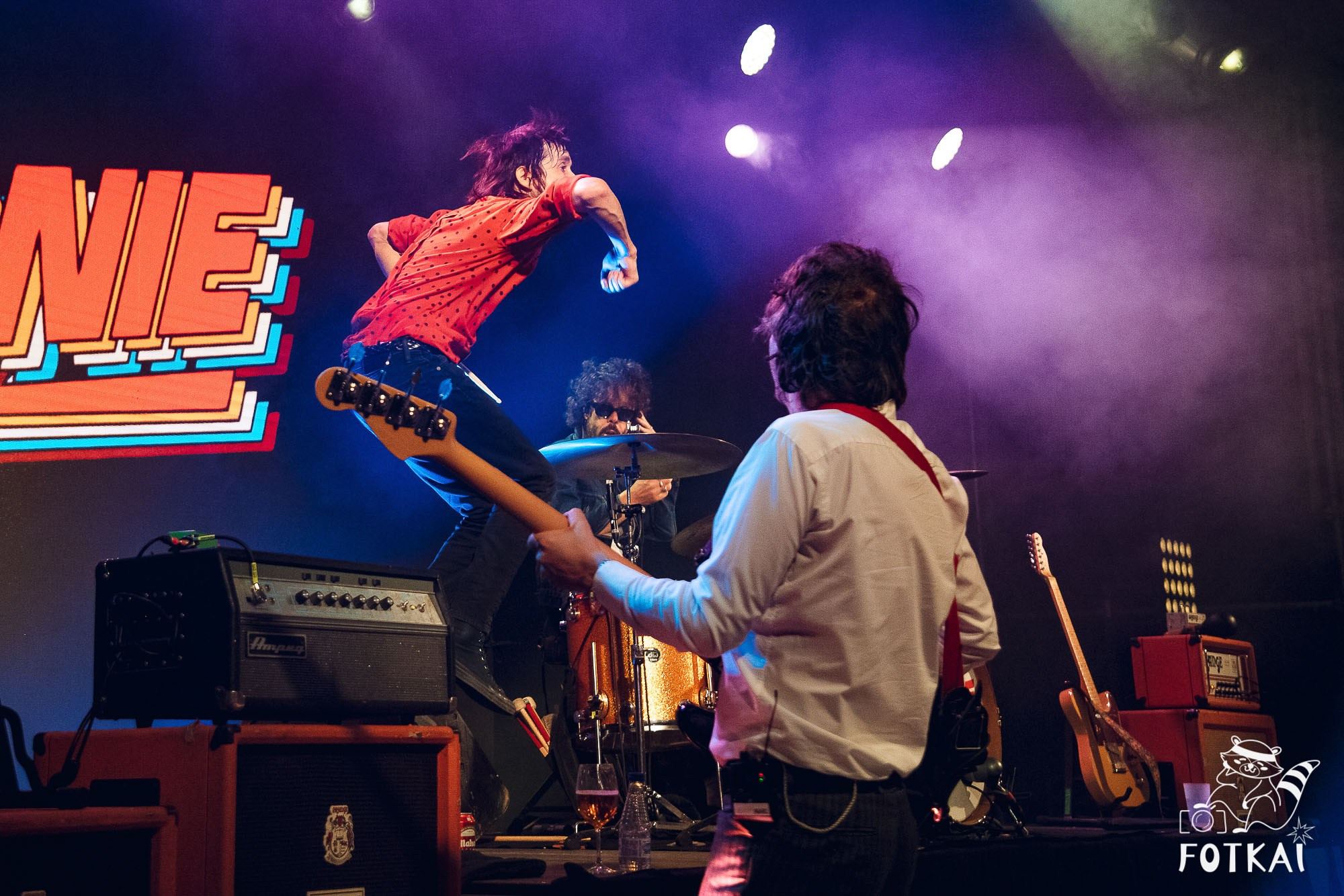 Sidonie en Torrevieja 2025 – Fotos del concierto y reportaje completo | FOTKAI