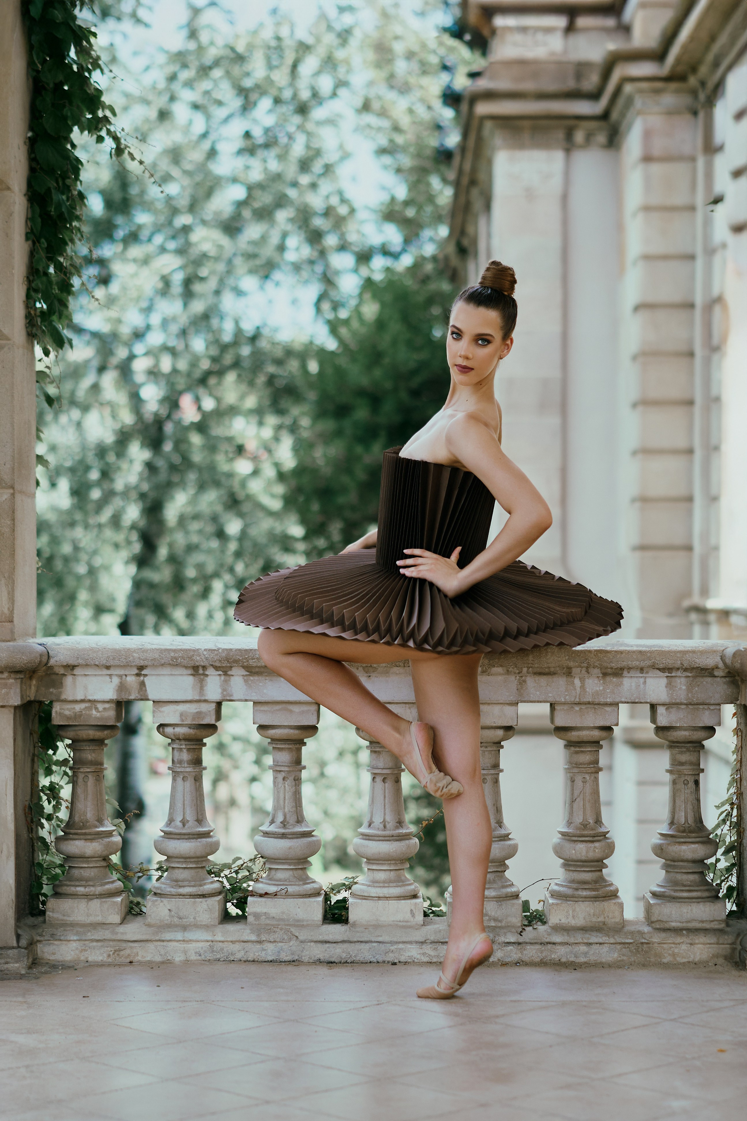 Барселона. Бумажное платье. Фотограф в Барселоне Жанна Захарченко