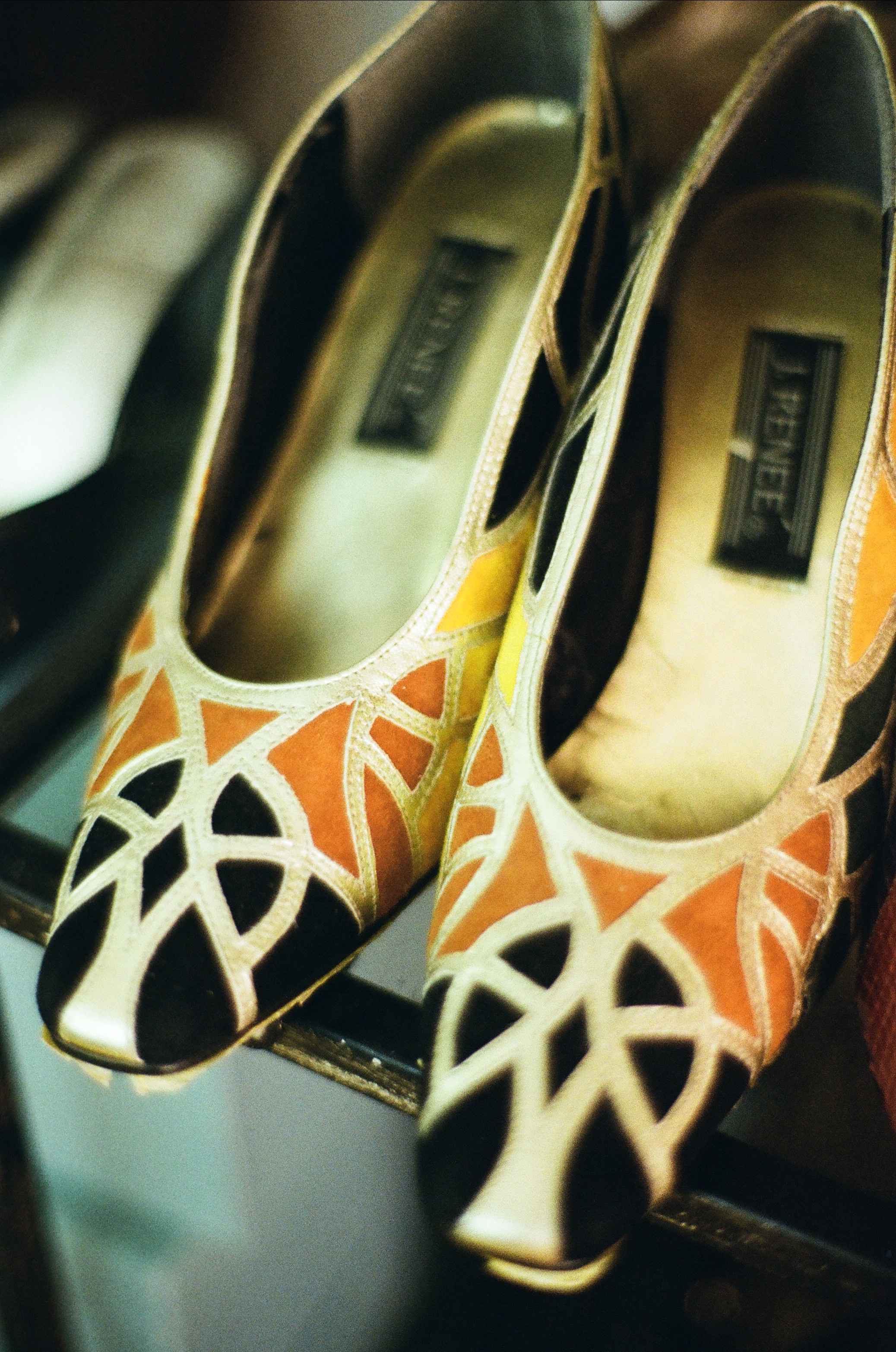 Винтажный магазин. Film photographer