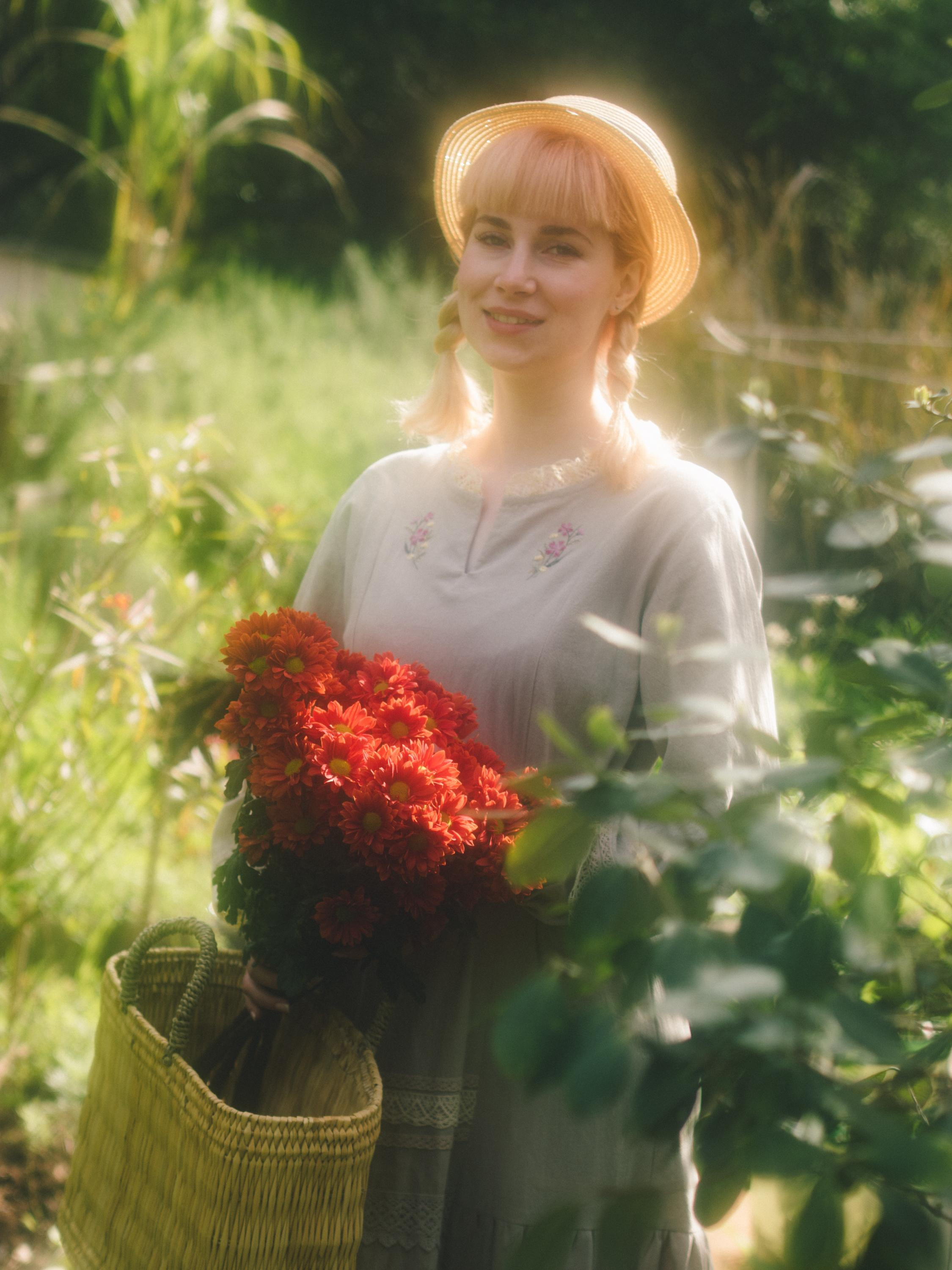 Лиза. Film photographer