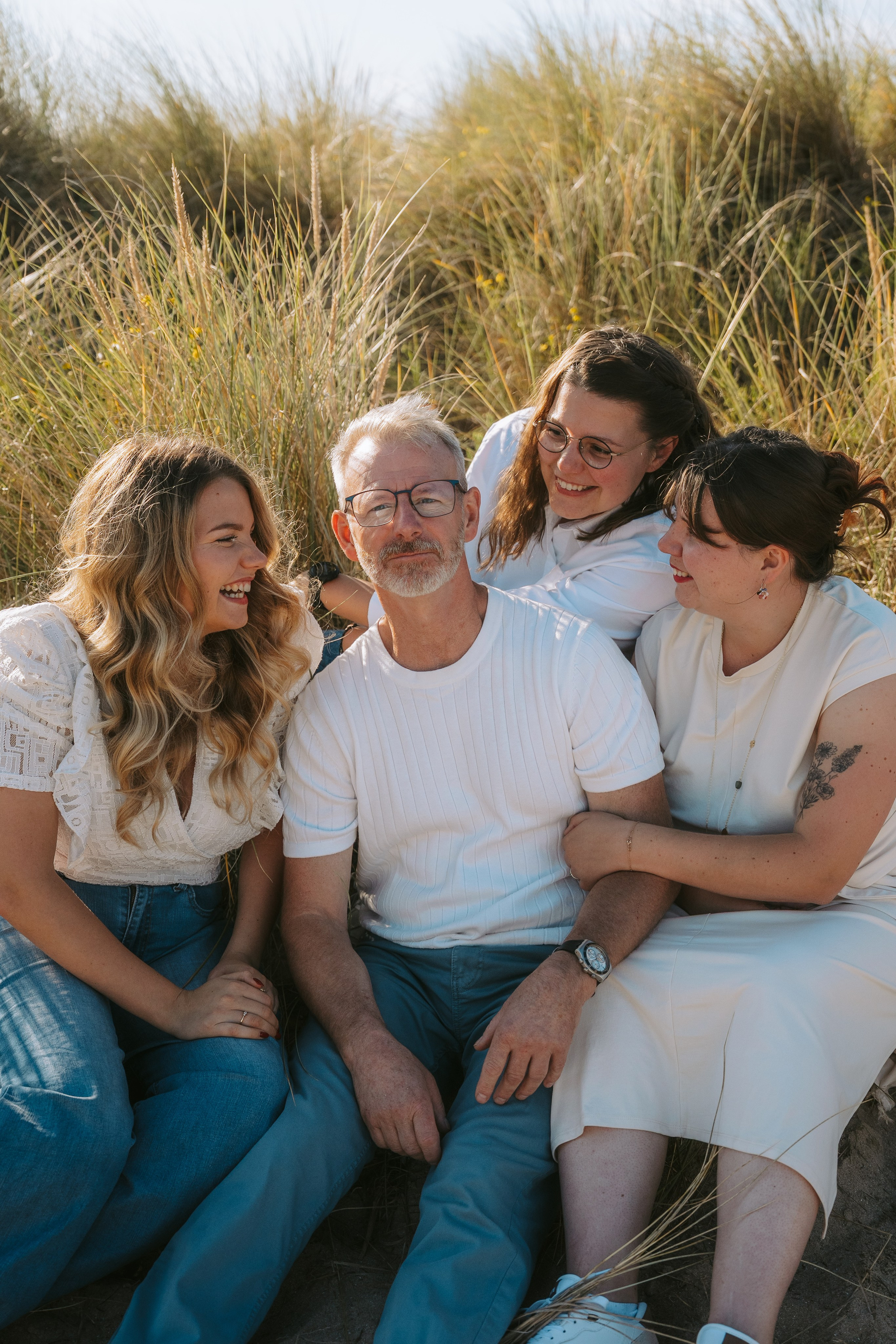 Anaïs et sa famille. Weeding photographer / event / portrait
