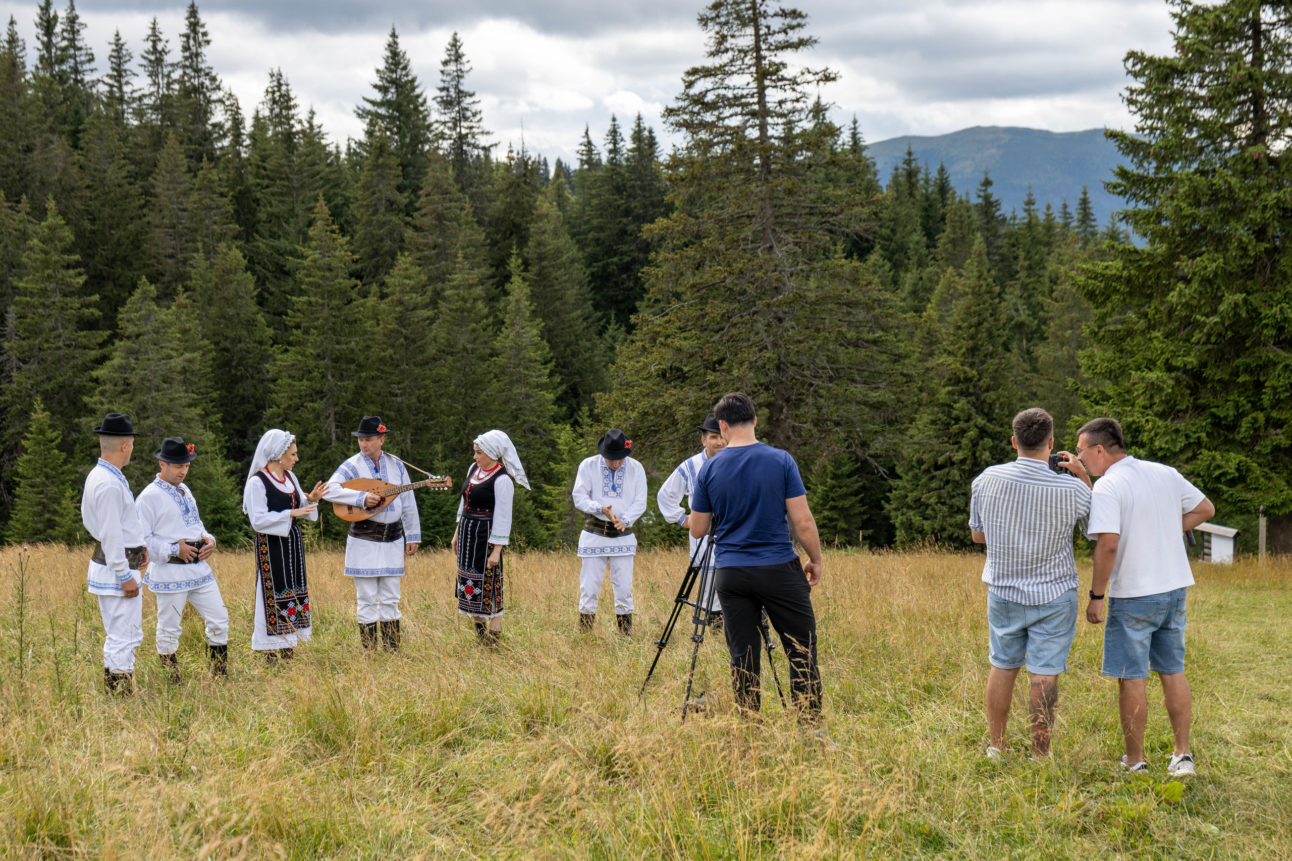 DORURELE la Filmări RO. Alika Dia- Fotograf în Republica Moldova, Strășeni