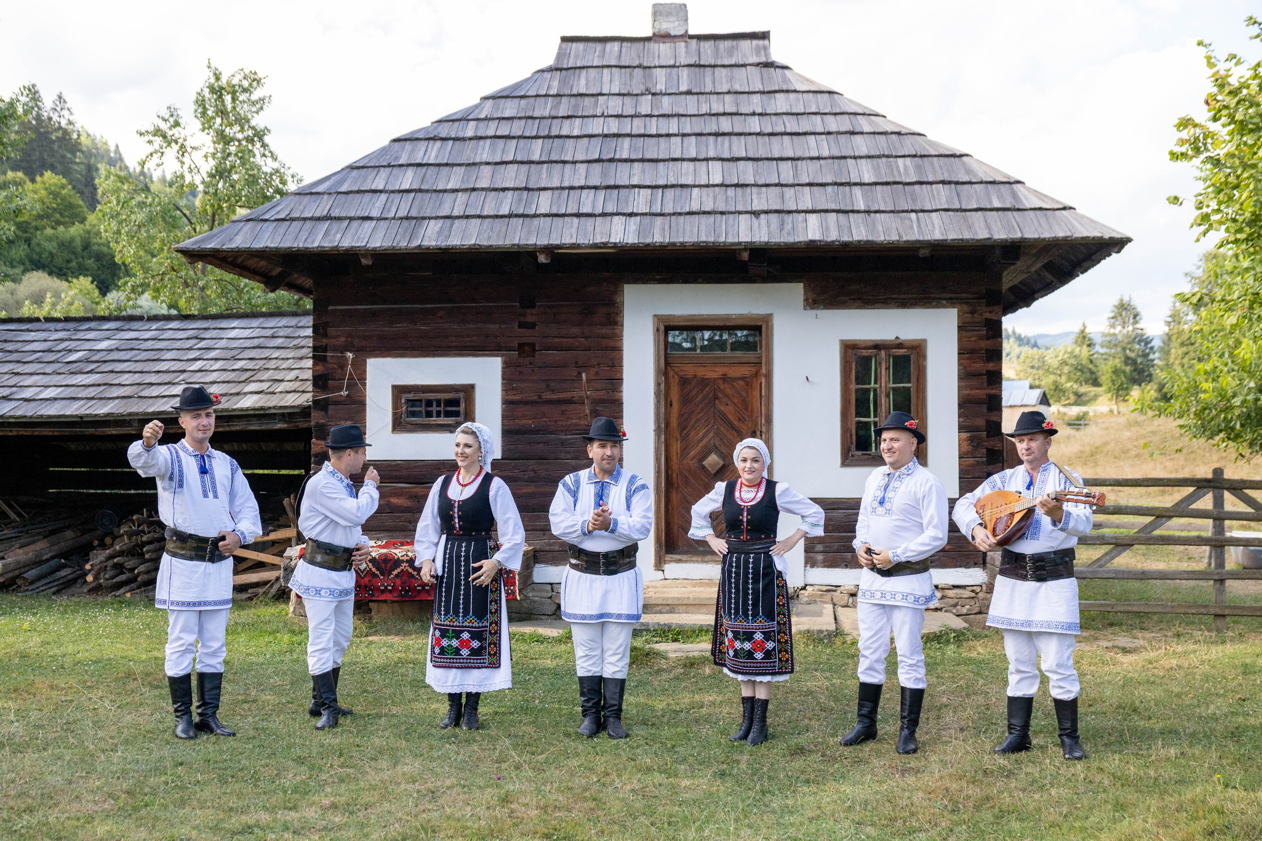 DORURELE la Filmări RO. Alika Dia- Fotograf în Republica Moldova, Strășeni