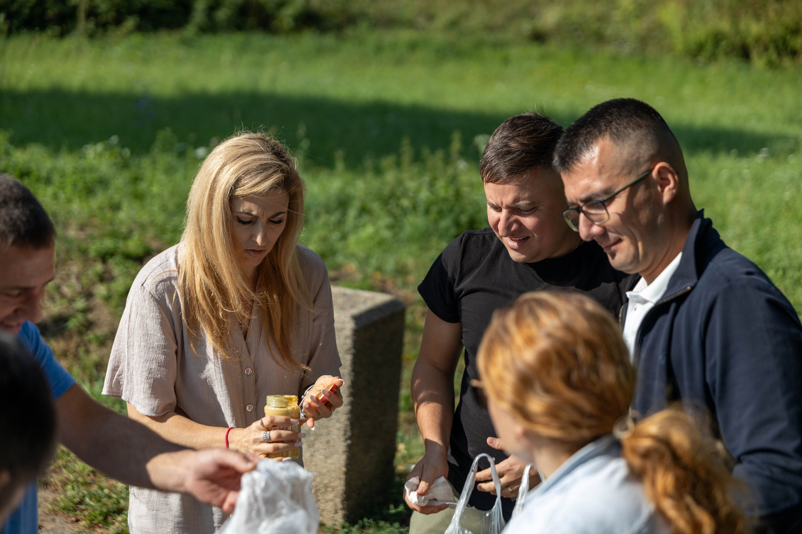 DORURELE la Filmări RO. Alika Dia- Fotograf în Republica Moldova, Strășeni