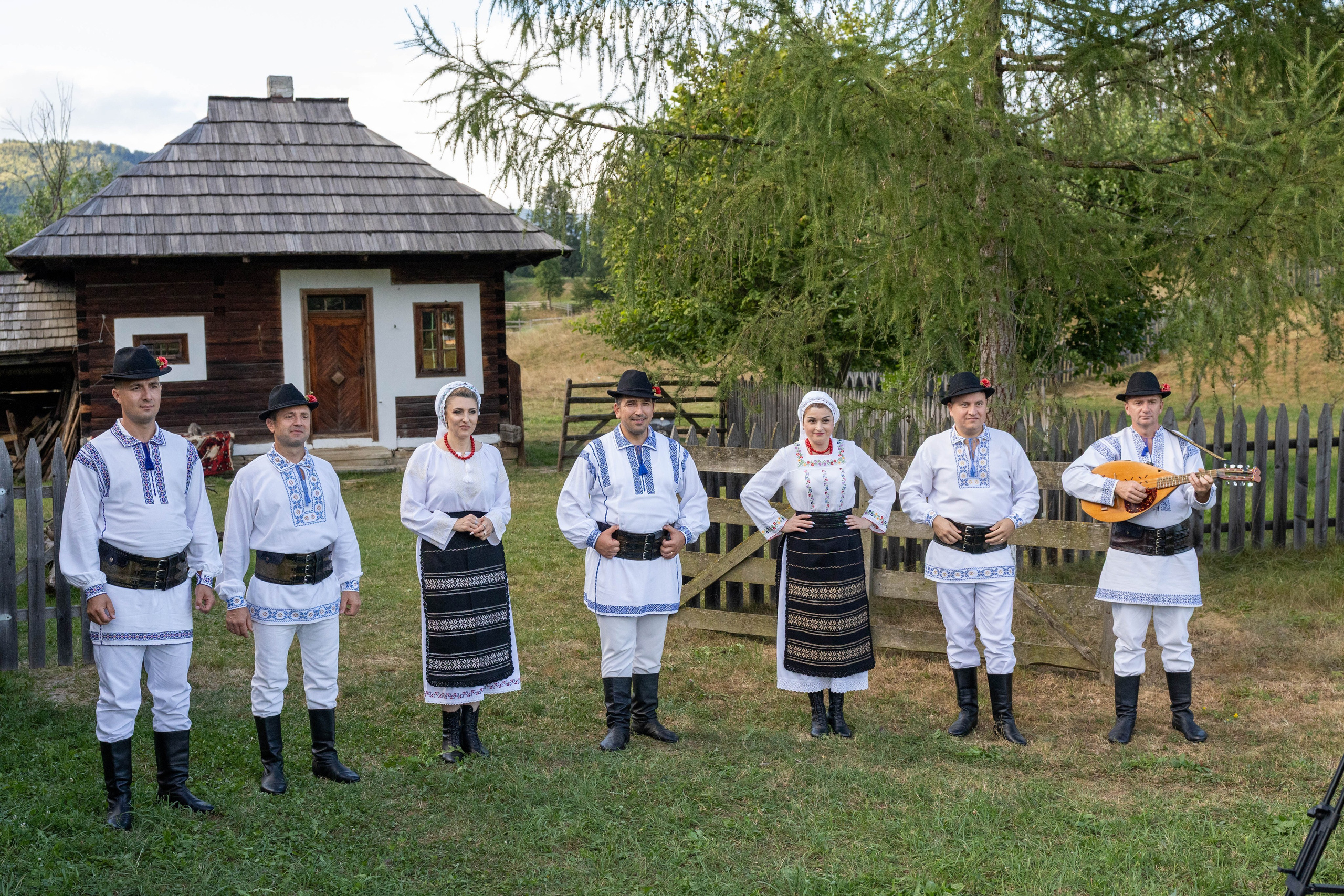 DORURELE la Filmări RO. Alika Dia- Fotograf în Republica Moldova, Strășeni