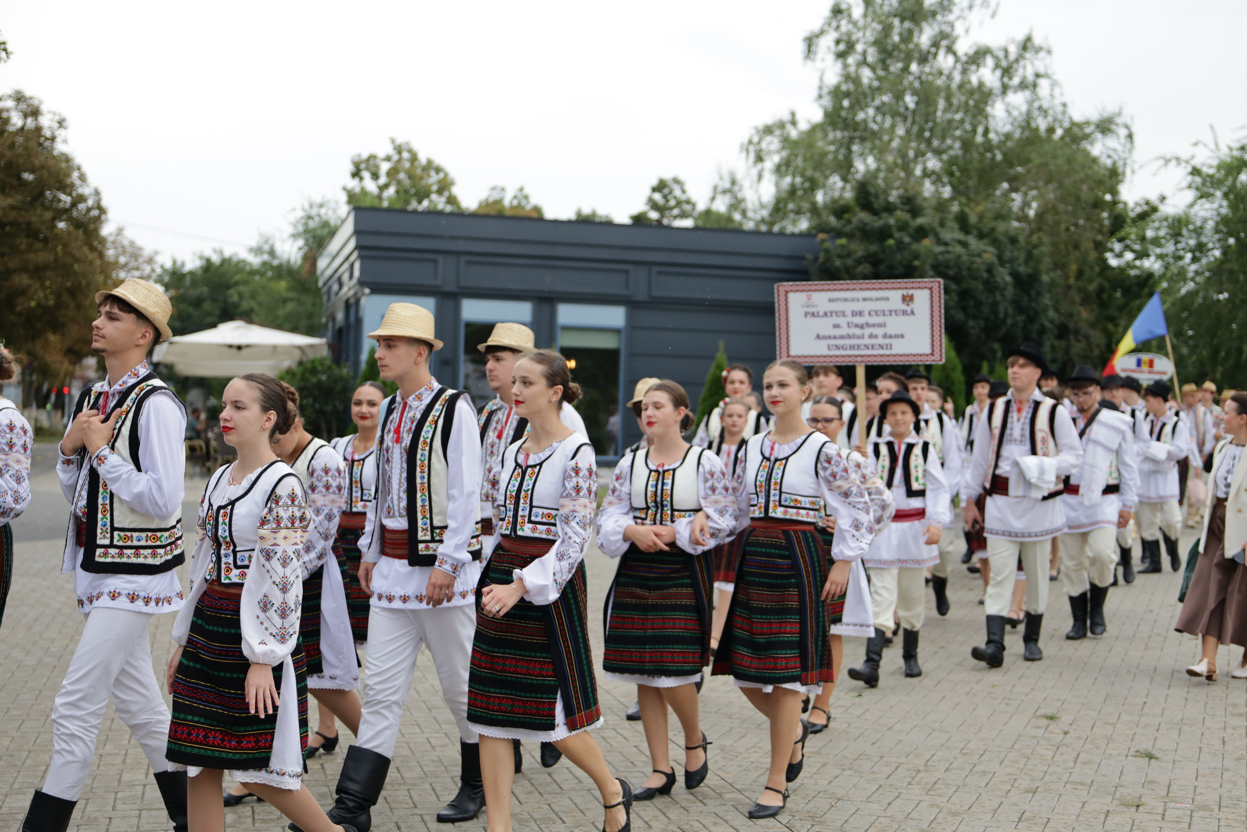 DORURELE la Festival Ungheni. Alika Dia- Fotograf în Republica Moldova, Strășeni