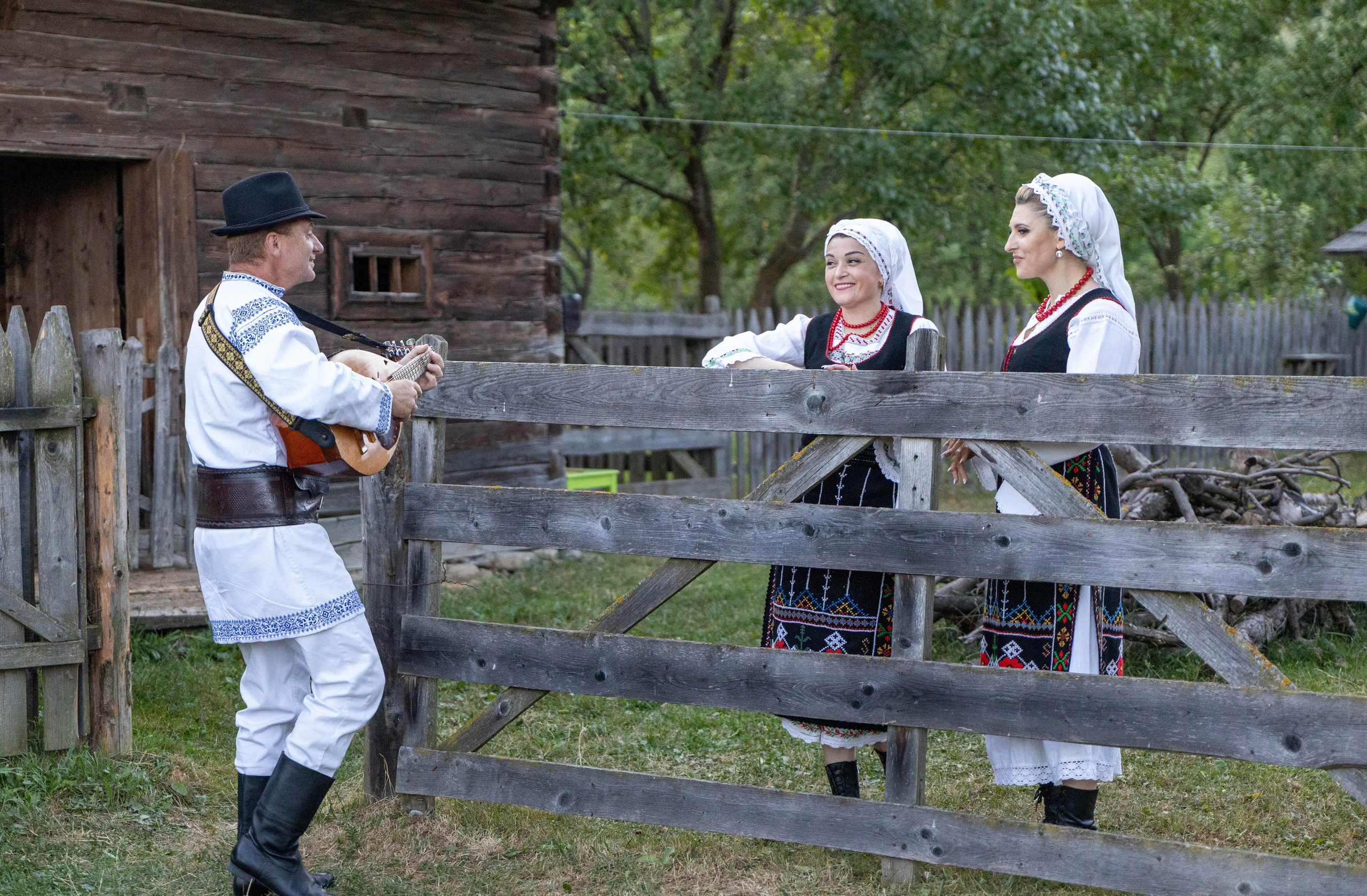 DORURELE la Filmări RO. Alika Dia- Fotograf în Republica Moldova, Strășeni