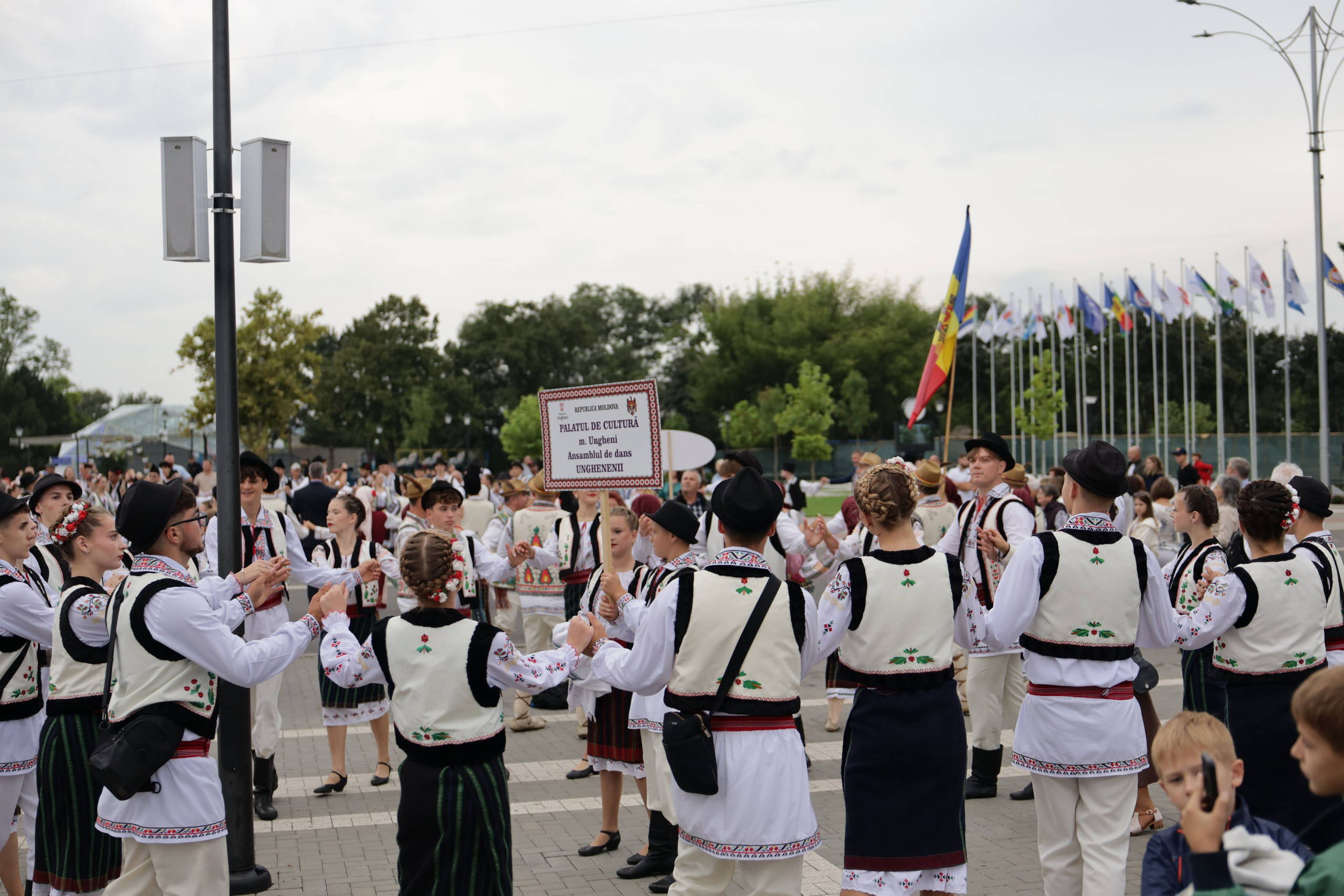 DORURELE la Festival Ungheni. Alika Dia- Fotograf în Republica Moldova, Strășeni