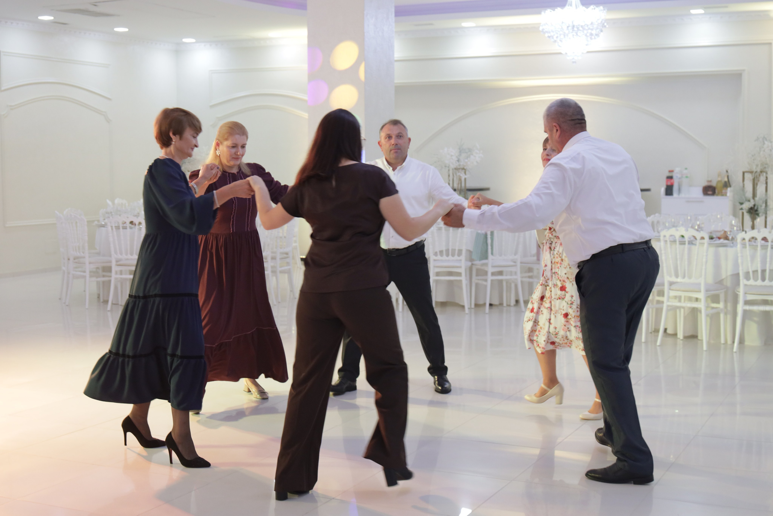 50 ani Carolina. Alika Dia- Fotograf în Republica Moldova, Strășeni