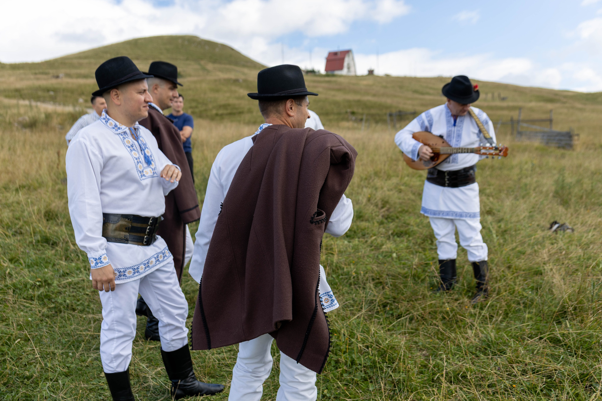 DORURELE la Filmări RO. Alika Dia- Fotograf în Republica Moldova, Strășeni