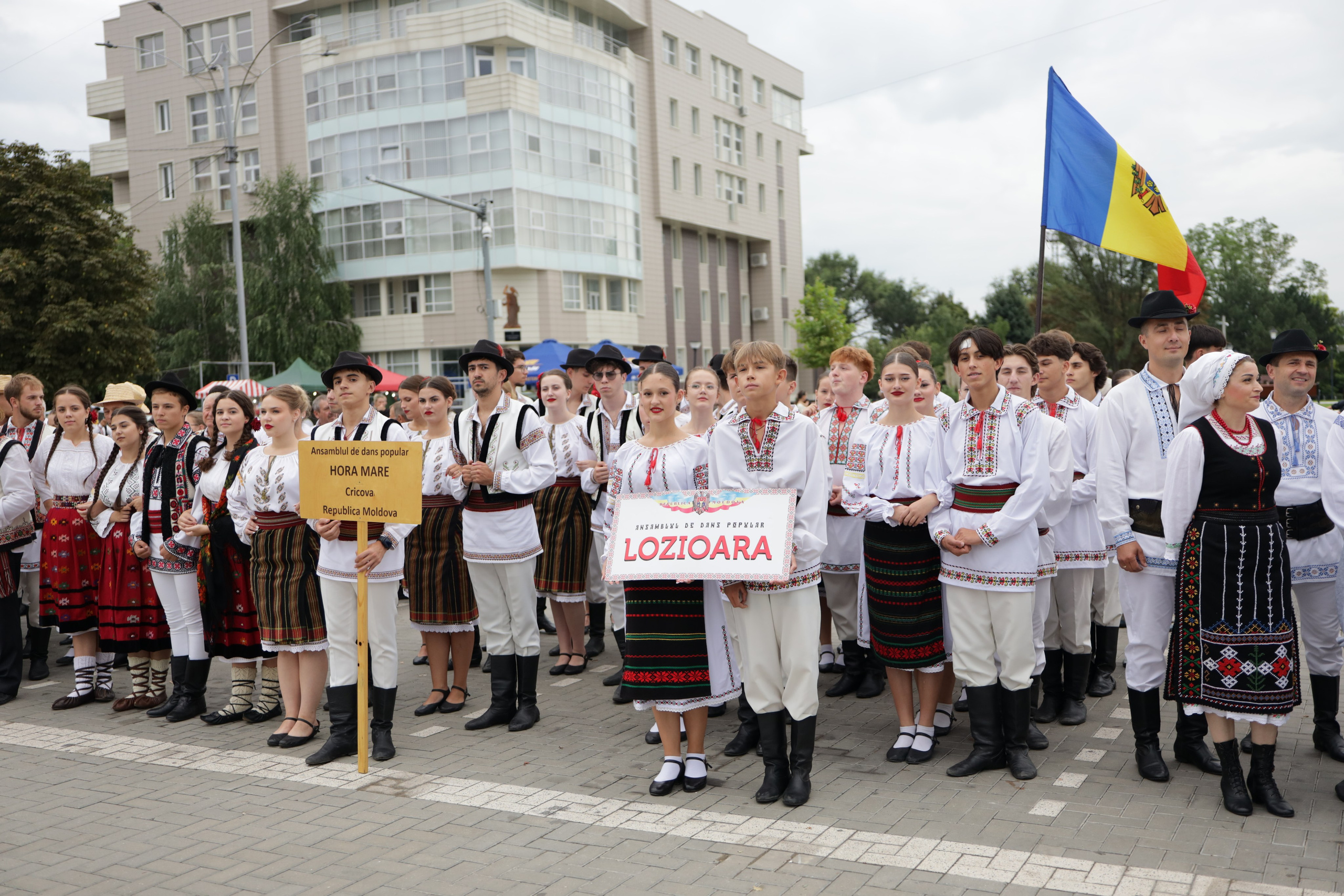 DORURELE la Festival Ungheni. Alika Dia- Fotograf în Republica Moldova, Strășeni