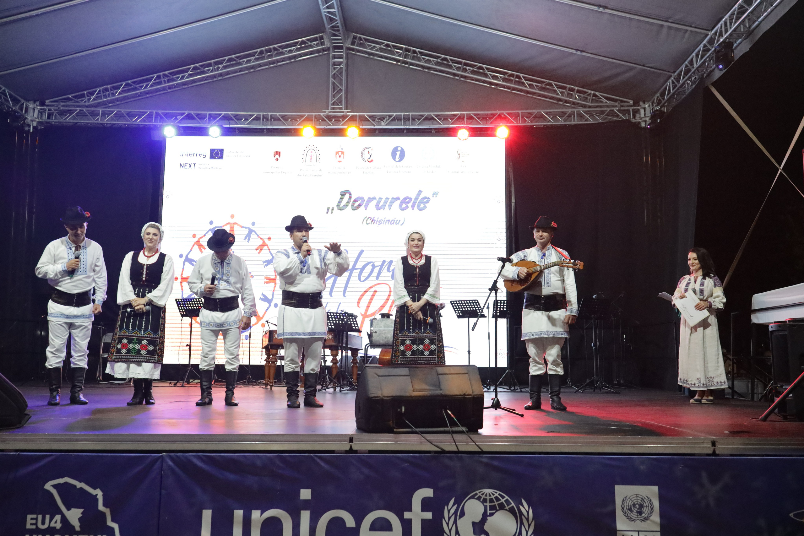 DORURELE la Festival Ungheni. Alika Dia- Fotograf în Republica Moldova, Strășeni