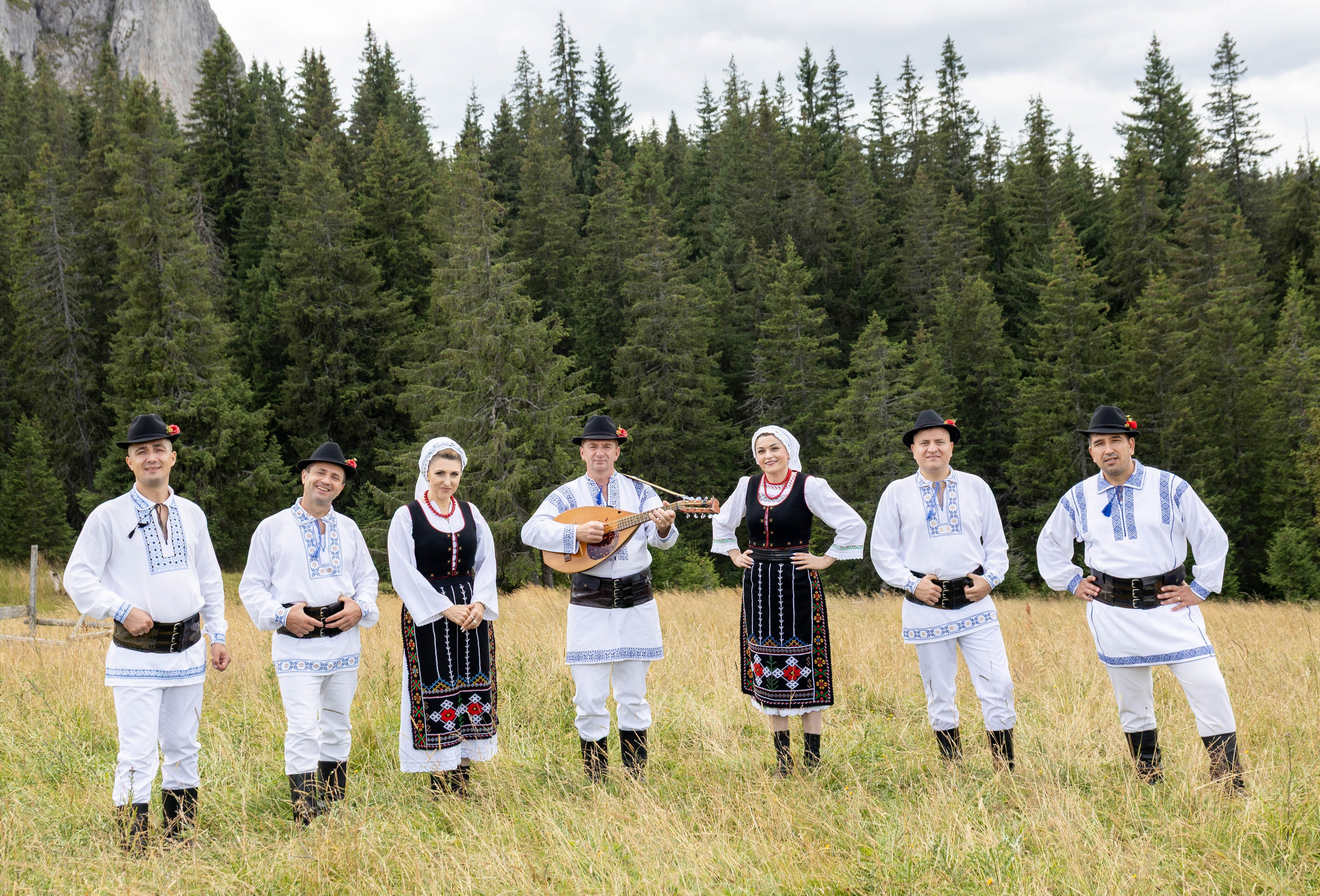 DORURELE la Filmări RO. Alika Dia- Fotograf în Republica Moldova, Strășeni
