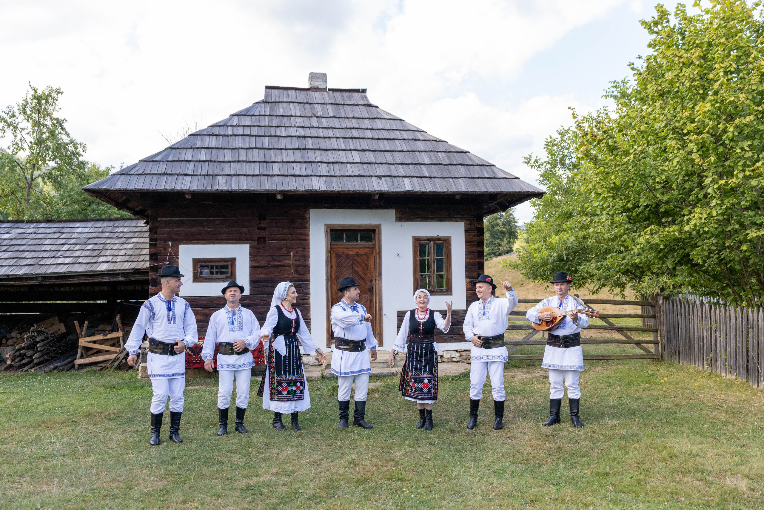DORURELE la Filmări RO. Alika Dia- Fotograf în Republica Moldova, Strășeni