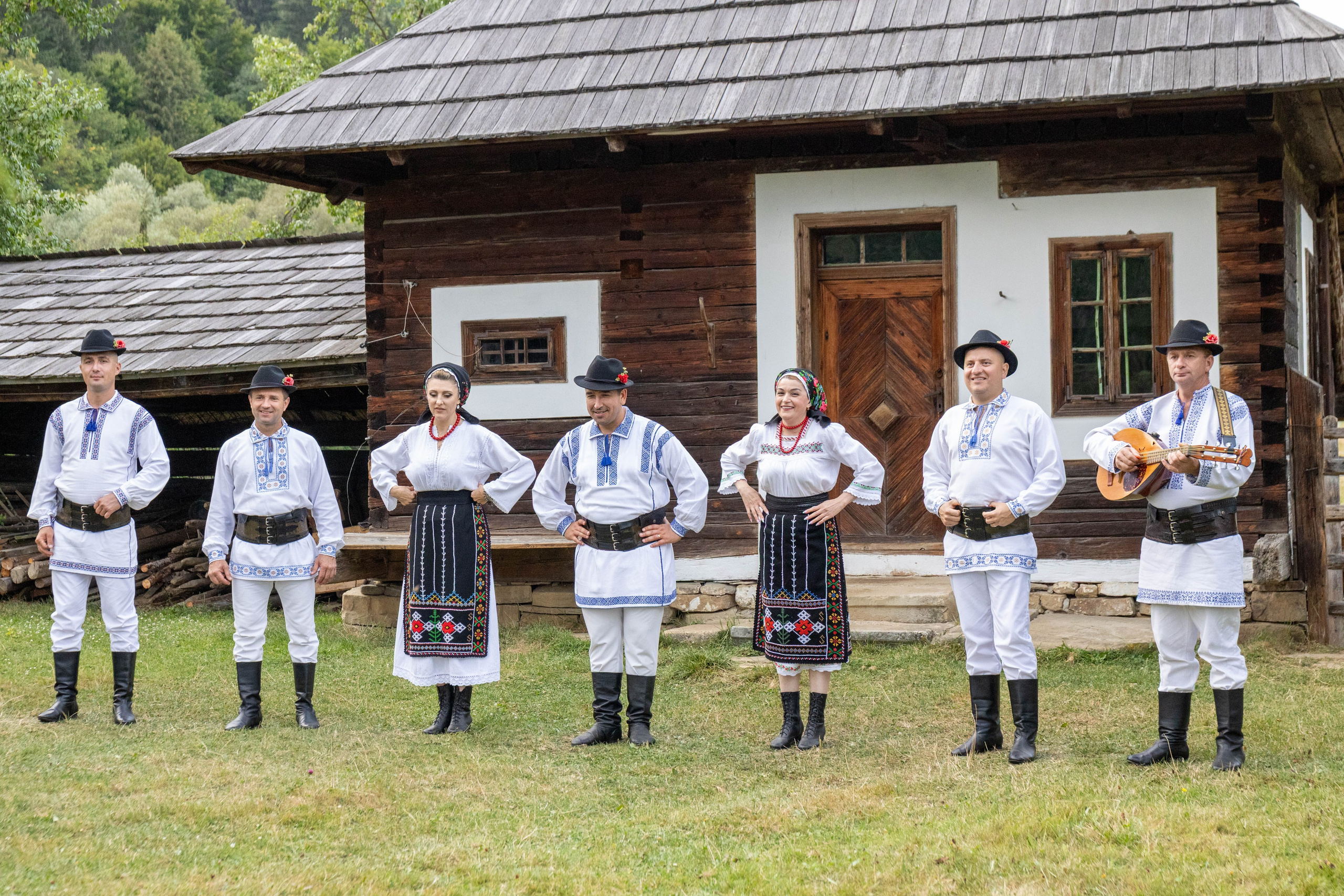 DORURELE la Filmări RO. Alika Dia- Fotograf în Republica Moldova, Strășeni