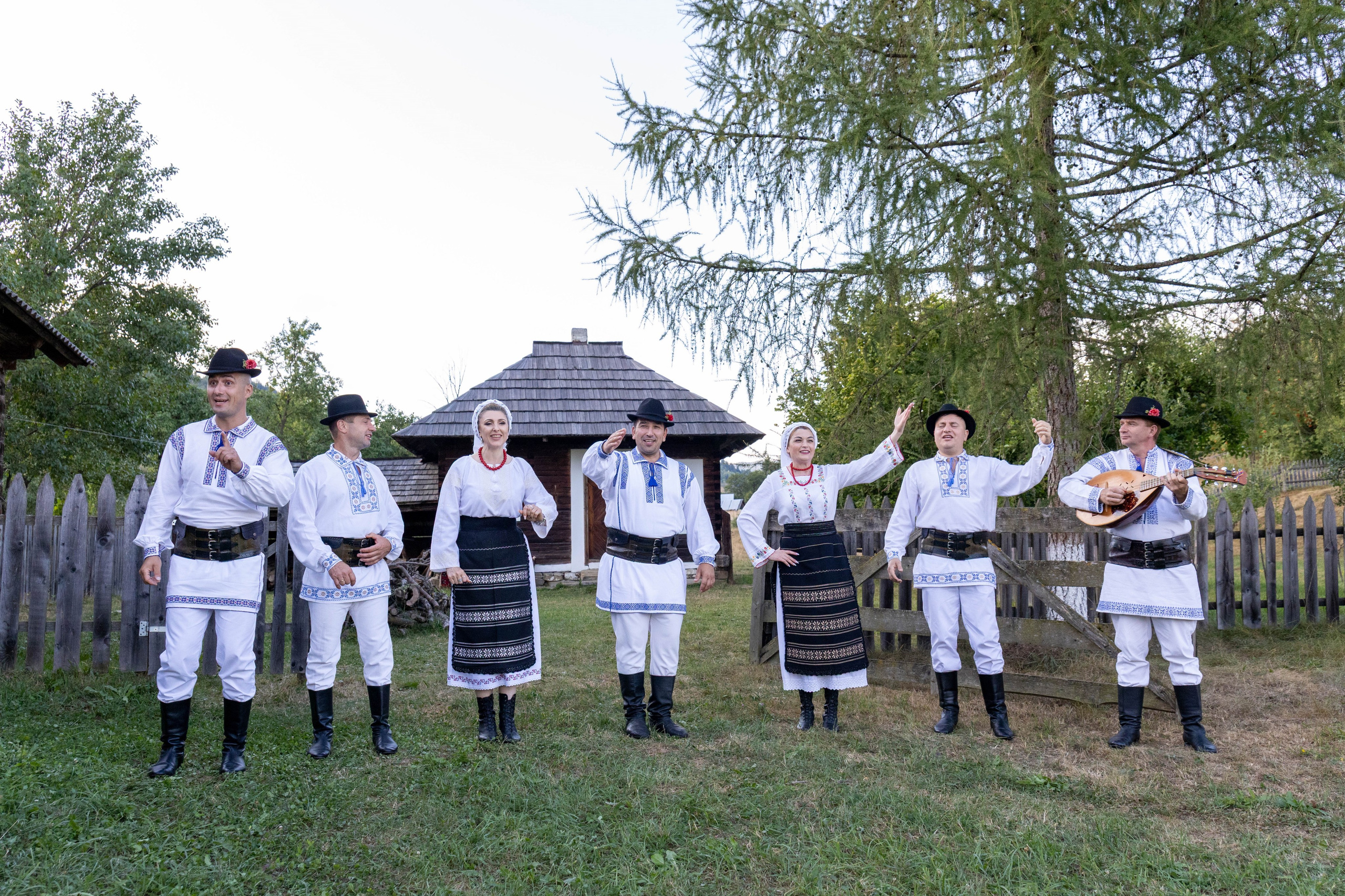 DORURELE la Filmări RO. Alika Dia- Fotograf în Republica Moldova, Strășeni