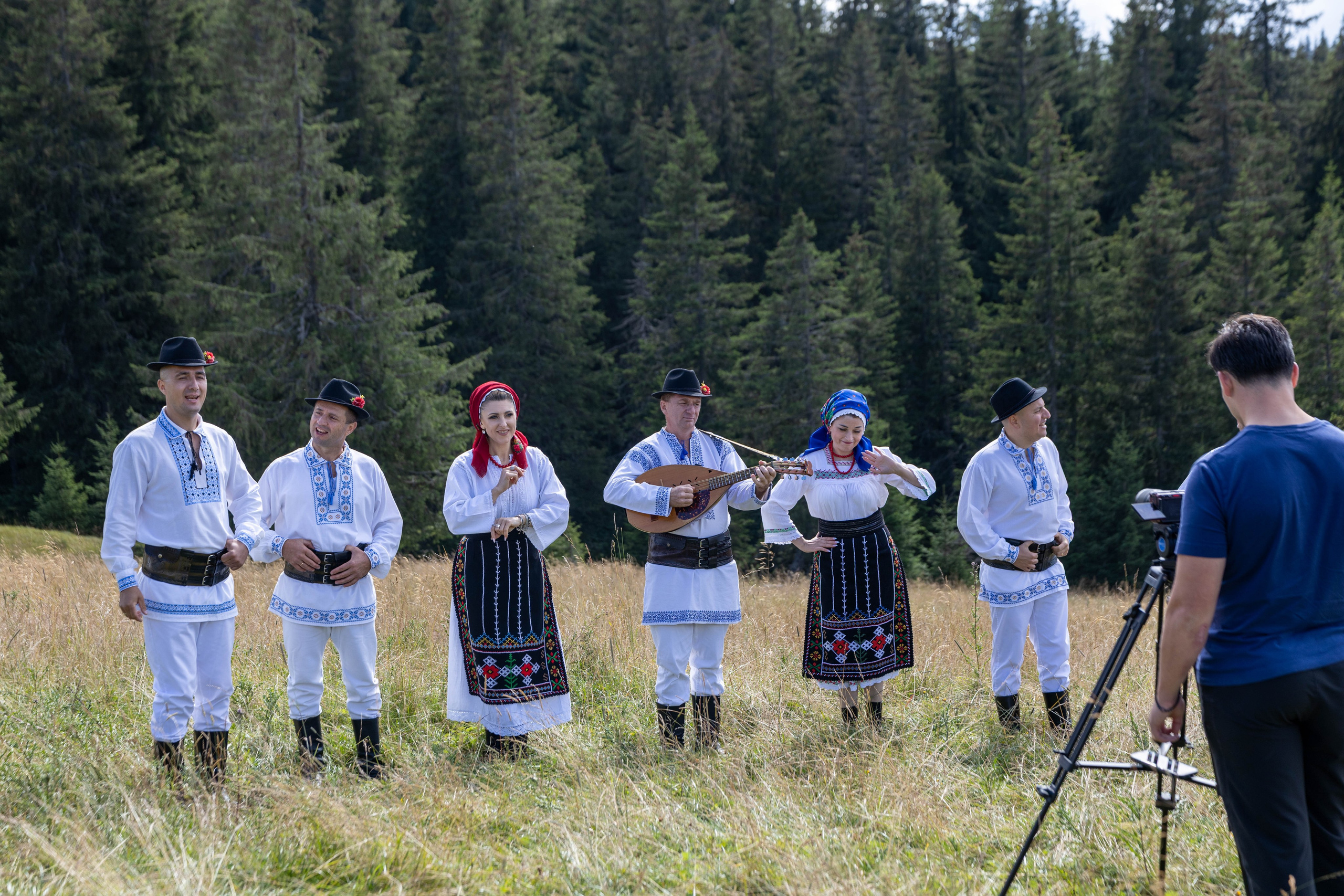 DORURELE la Filmări RO. Alika Dia- Fotograf în Republica Moldova, Strășeni