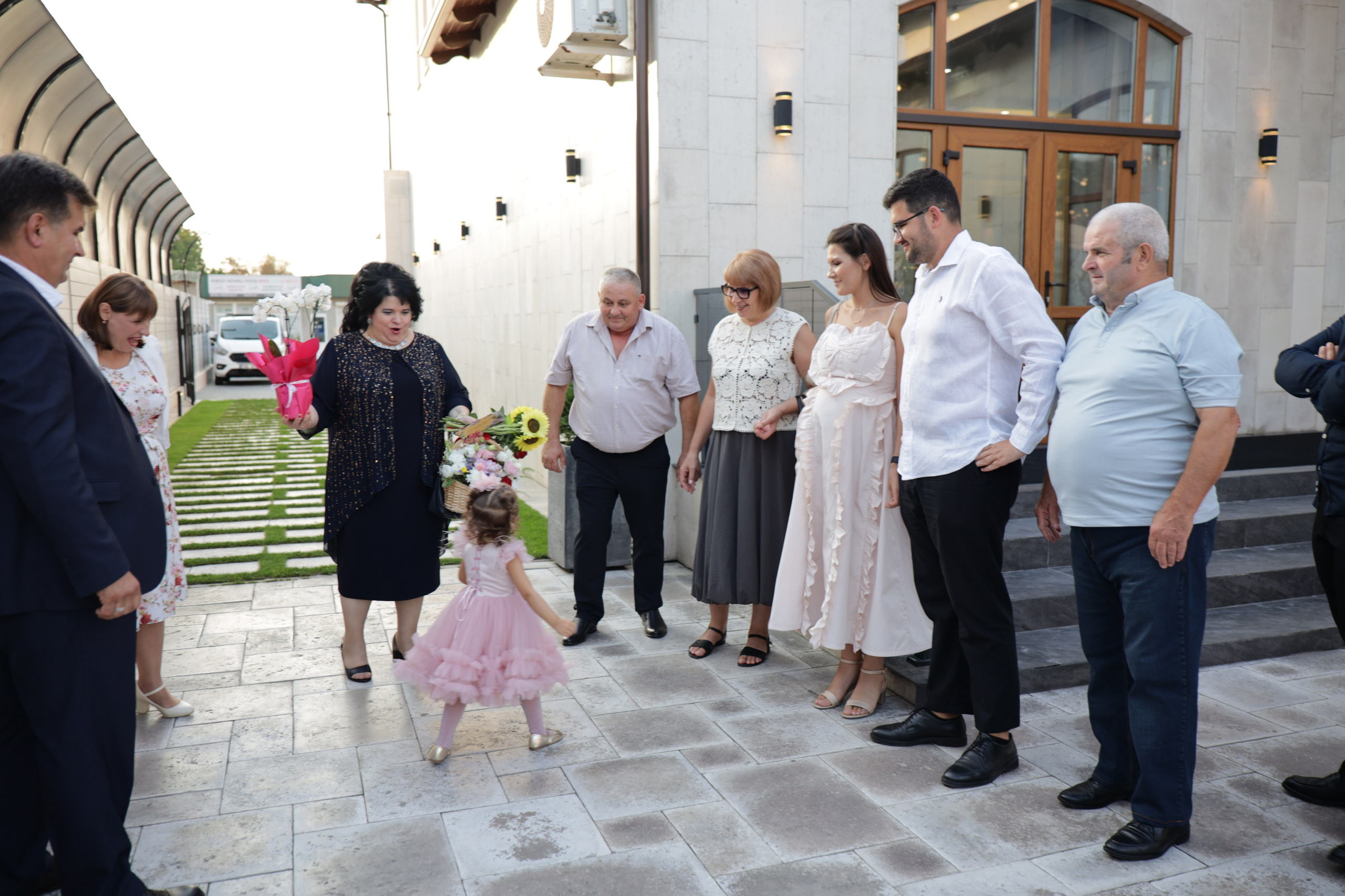 50 ani Carolina. Alika Dia- Fotograf în Republica Moldova, Strășeni