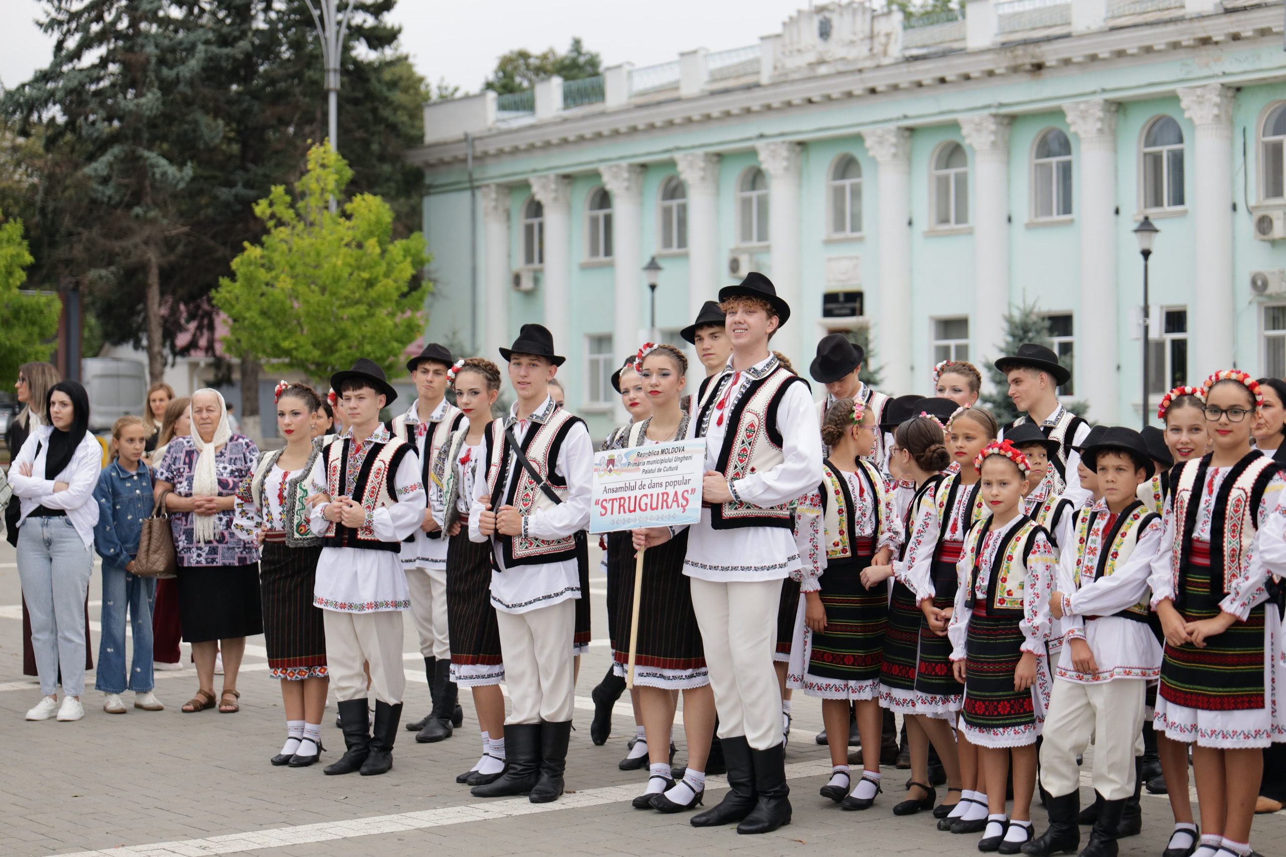 DORURELE la Festival Ungheni. Alika Dia- Fotograf în Republica Moldova, Strășeni