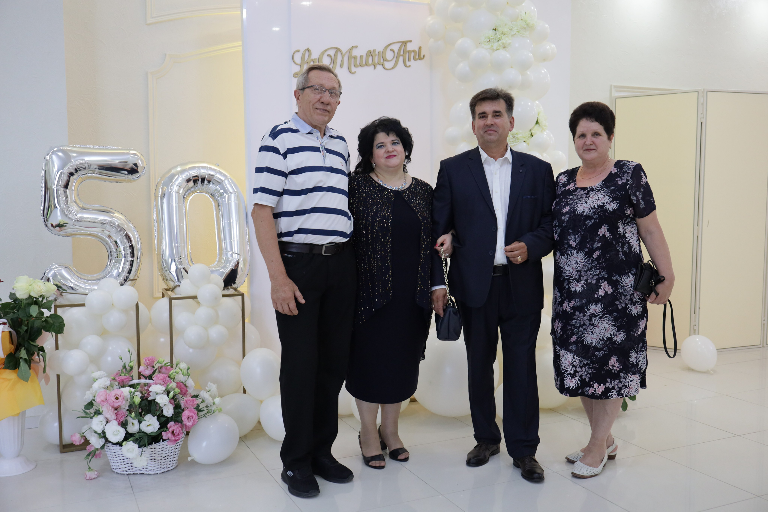50 ani Carolina. Alika Dia- Fotograf în Republica Moldova, Strășeni