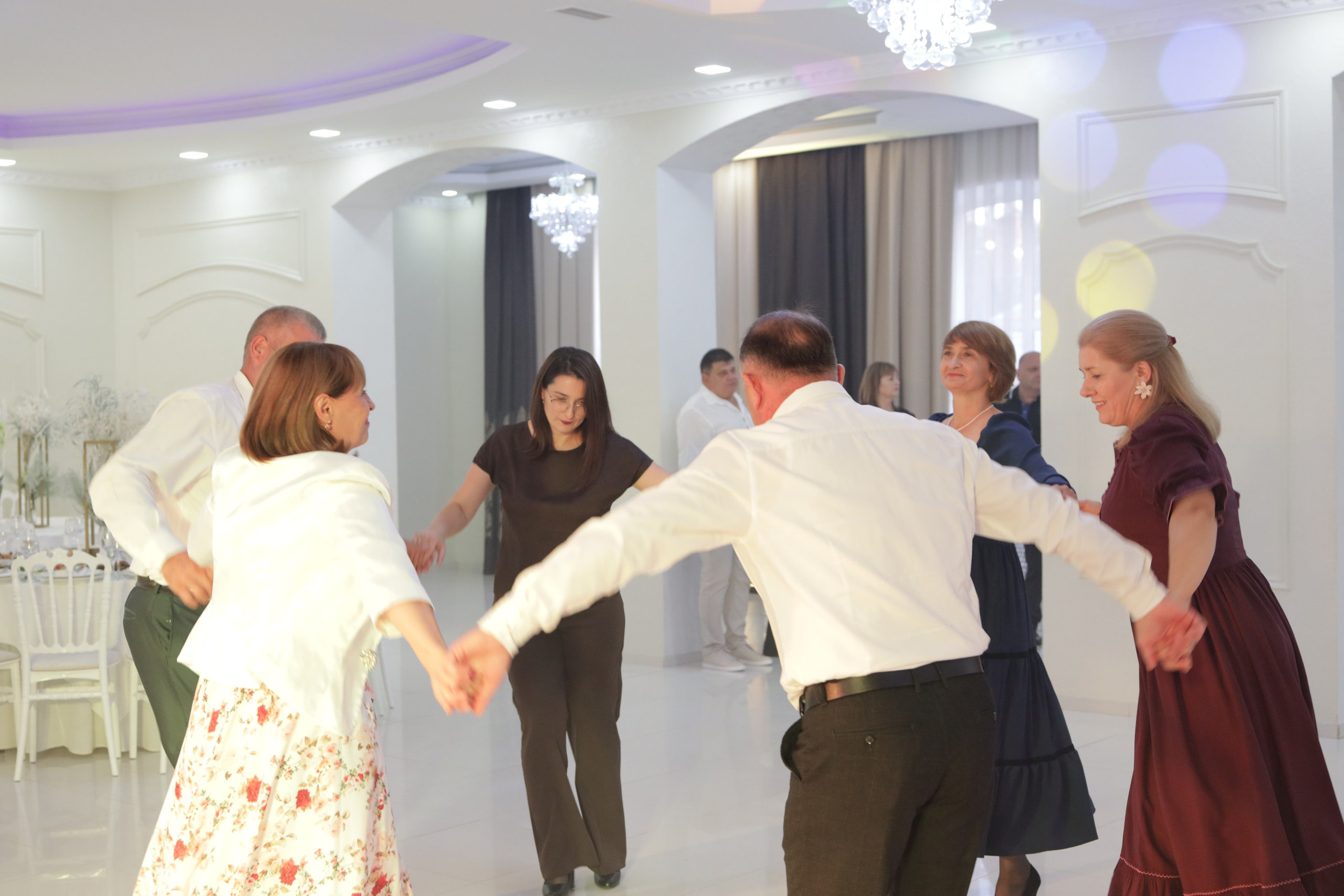 50 ani Carolina. Alika Dia- Fotograf în Republica Moldova, Strășeni