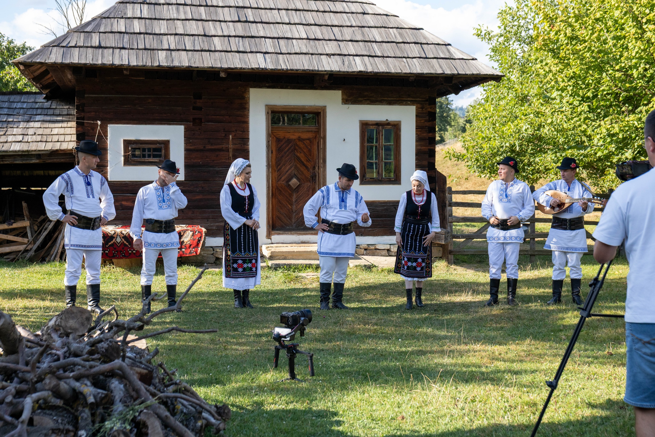 DORURELE la Filmări RO. Alika Dia- Fotograf în Republica Moldova, Strășeni