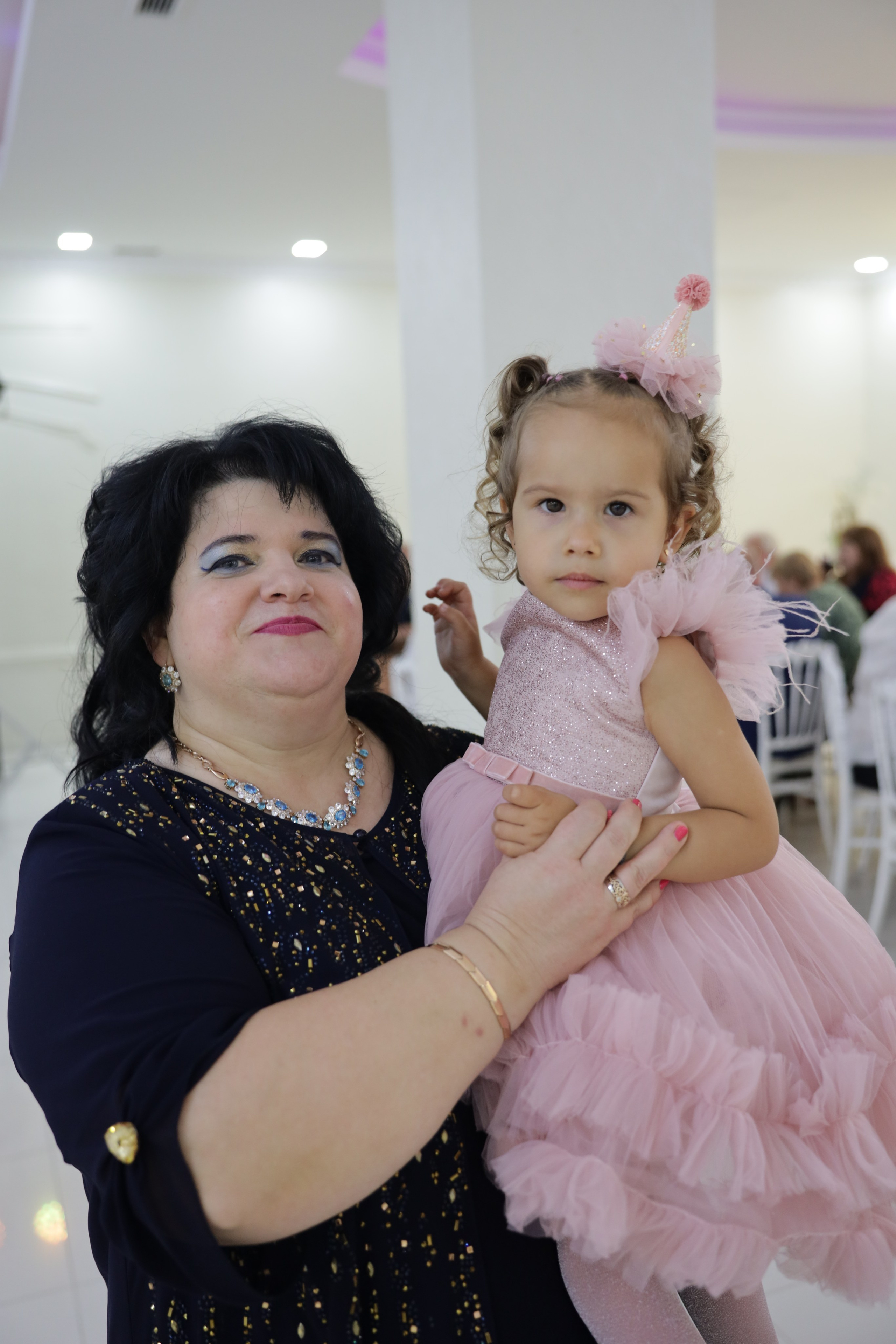 50 ani Carolina. Alika Dia- Fotograf în Republica Moldova, Strășeni