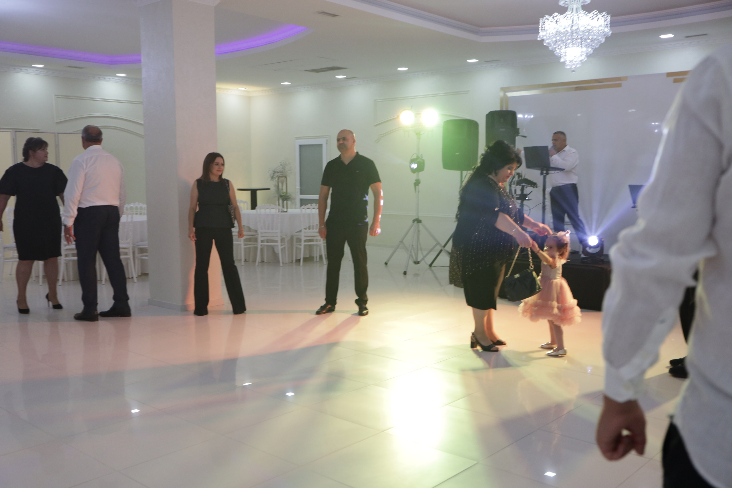 50 ani Carolina. Alika Dia- Fotograf în Republica Moldova, Strășeni