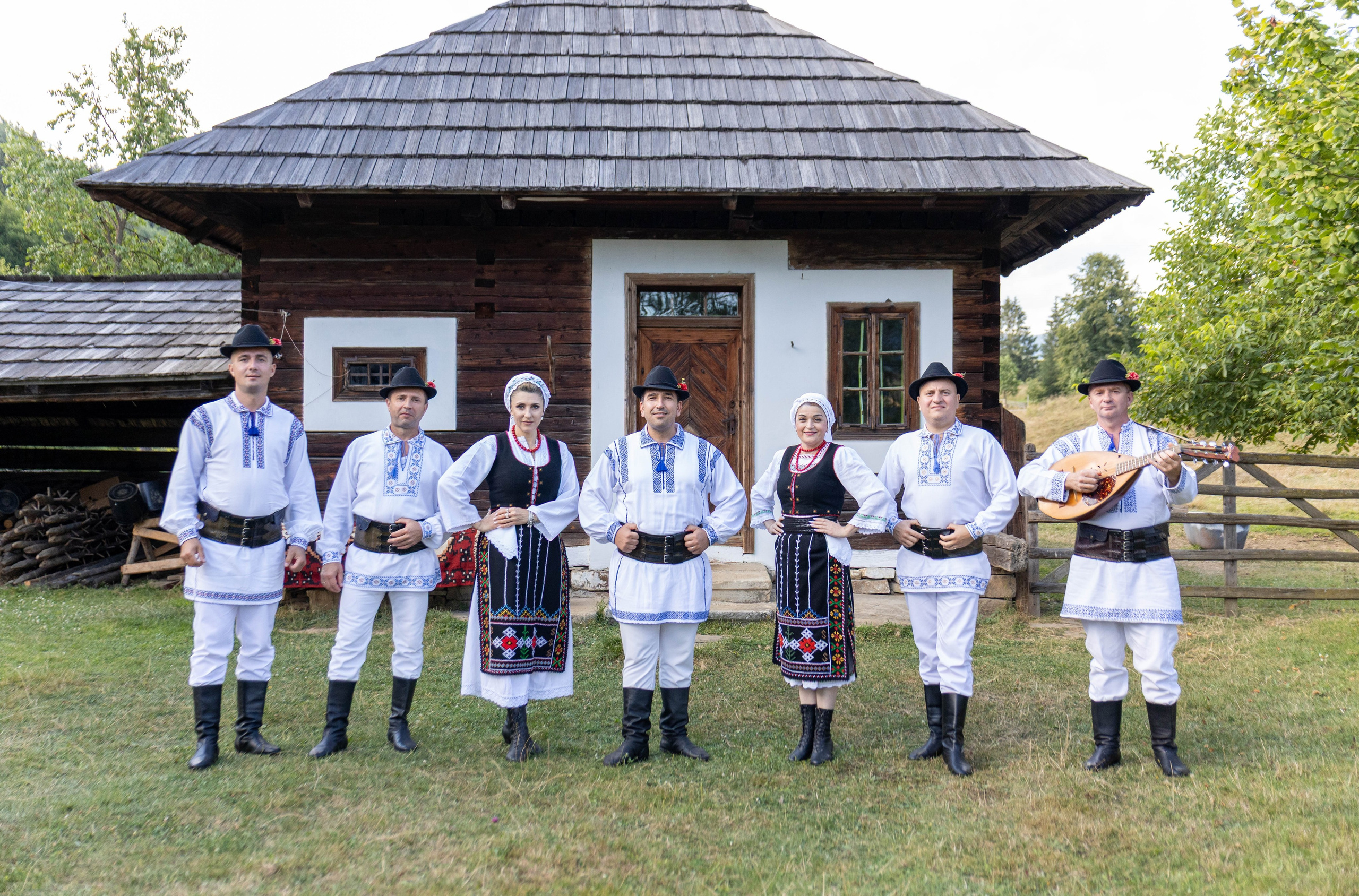 DORURELE la Filmări RO. Alika Dia- Fotograf în Republica Moldova, Strășeni