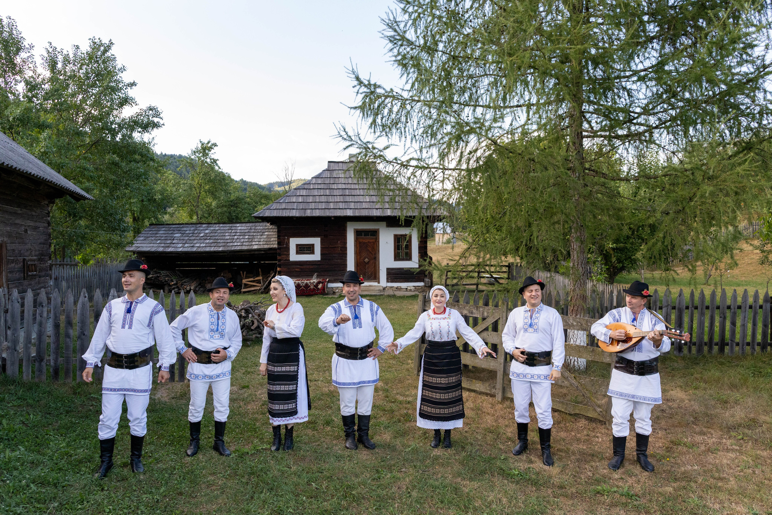 DORURELE la Filmări RO. Alika Dia- Fotograf în Republica Moldova, Strășeni
