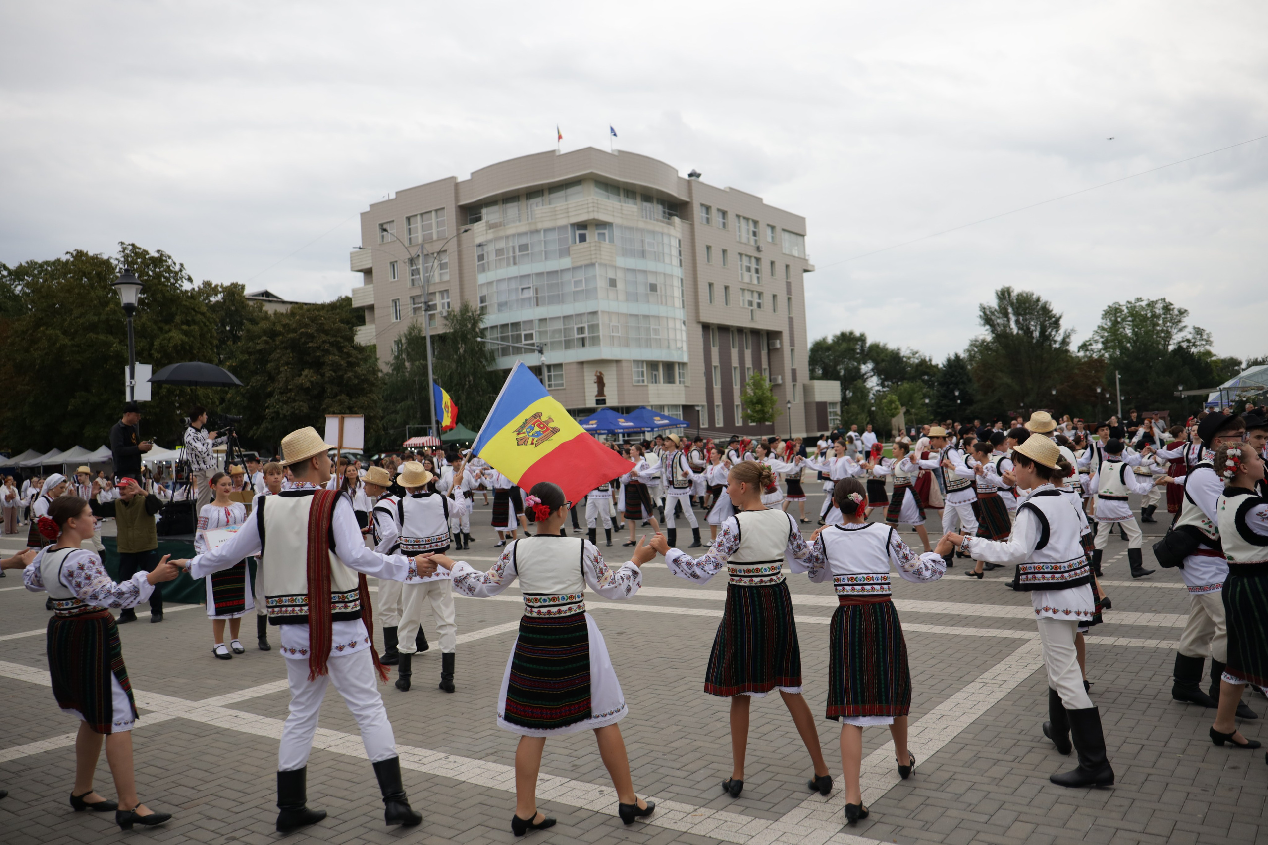 DORURELE la Festival Ungheni. Alika Dia- Fotograf în Republica Moldova, Strășeni