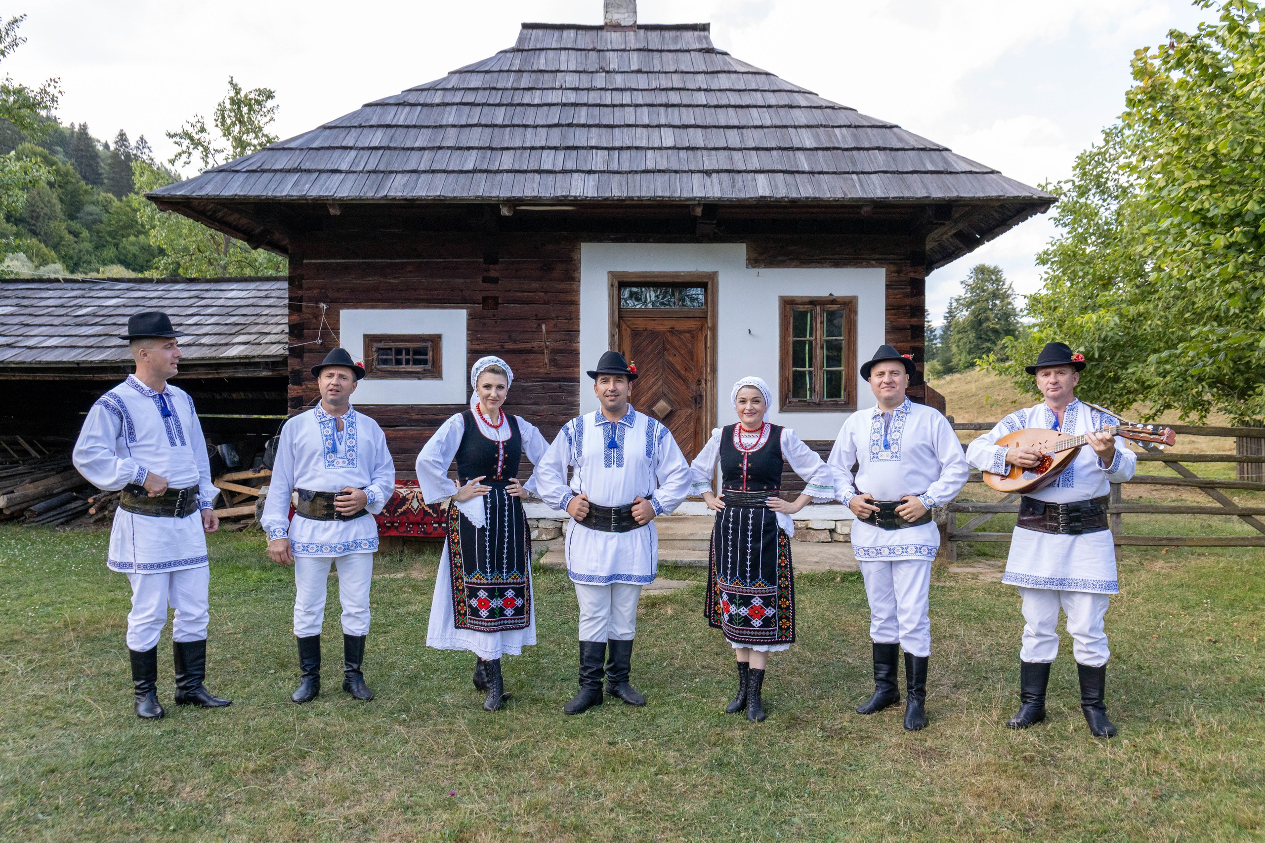 DORURELE la Filmări RO. Alika Dia- Fotograf în Republica Moldova, Strășeni