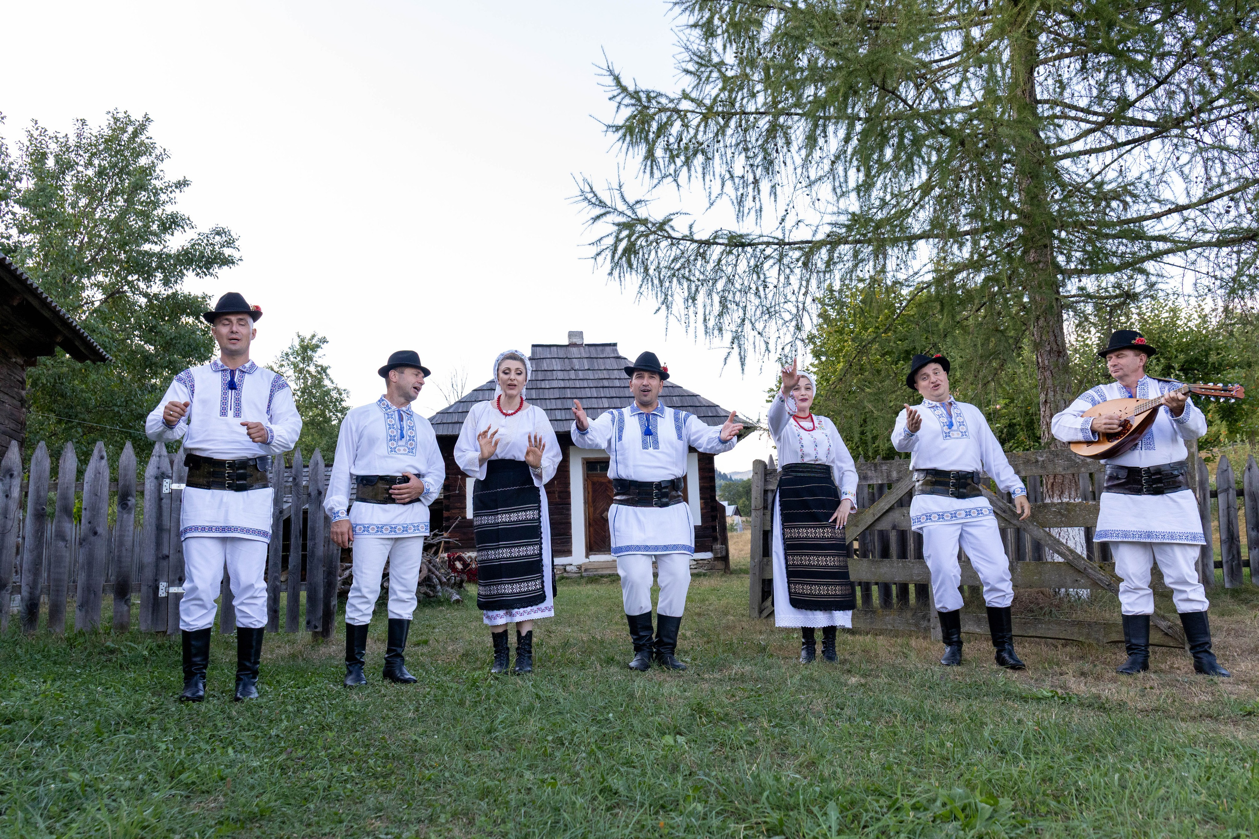 DORURELE la Filmări RO. Alika Dia- Fotograf în Republica Moldova, Strășeni