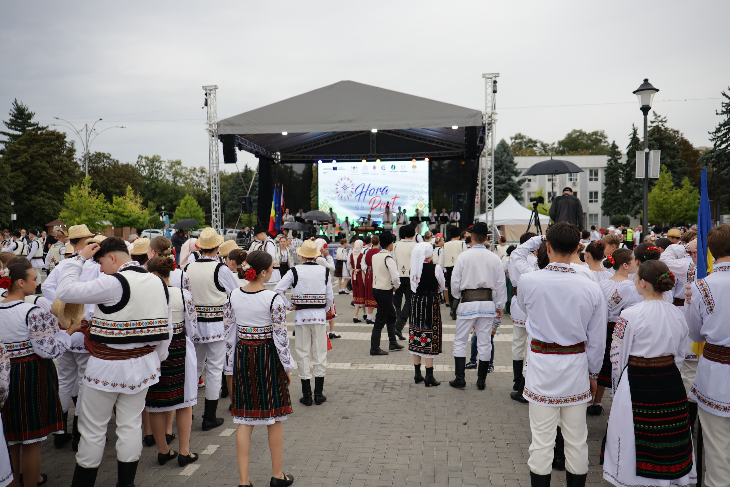 DORURELE la Festival Ungheni. Alika Dia- Fotograf în Republica Moldova, Strășeni