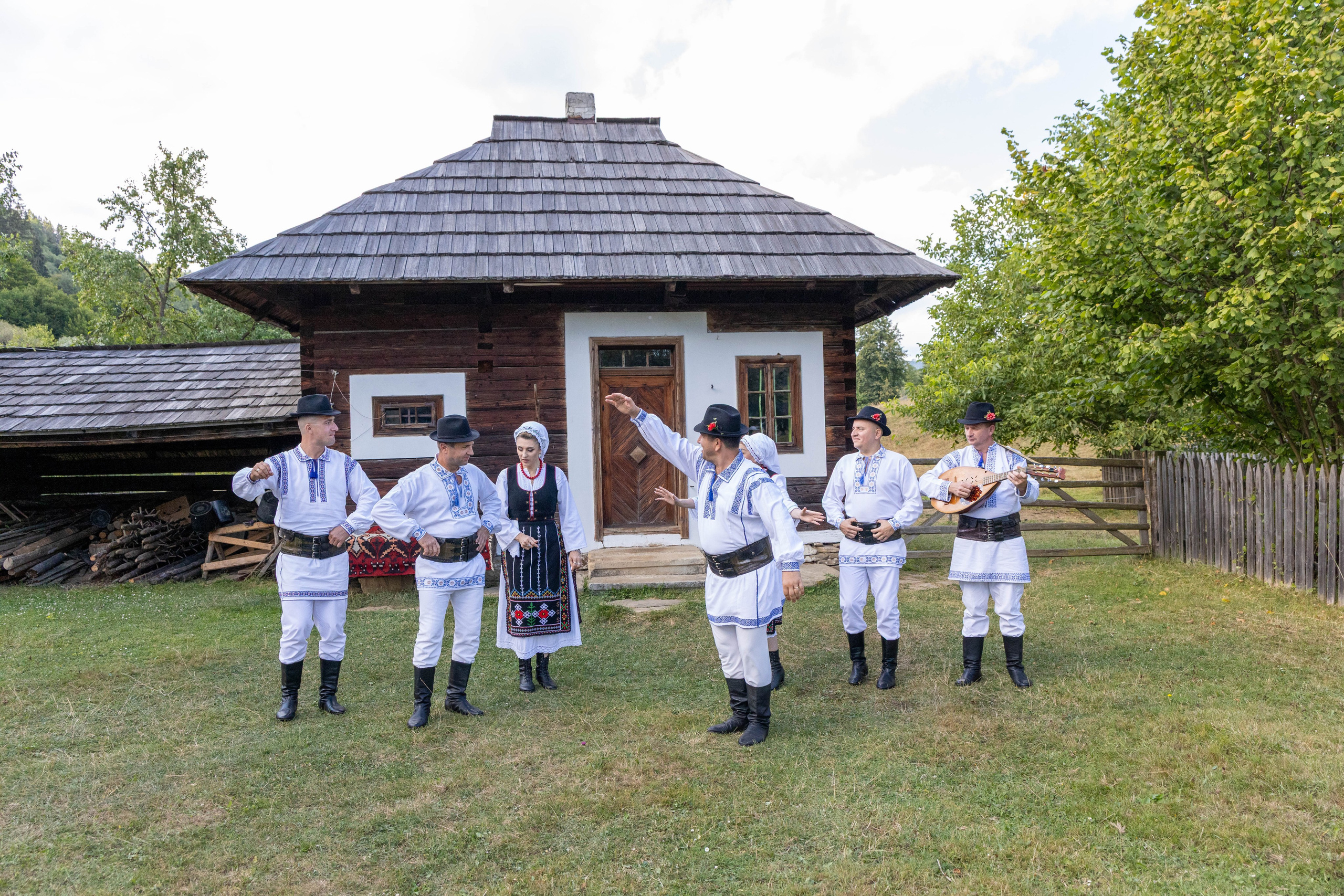 DORURELE la Filmări RO. Alika Dia- Fotograf în Republica Moldova, Strășeni