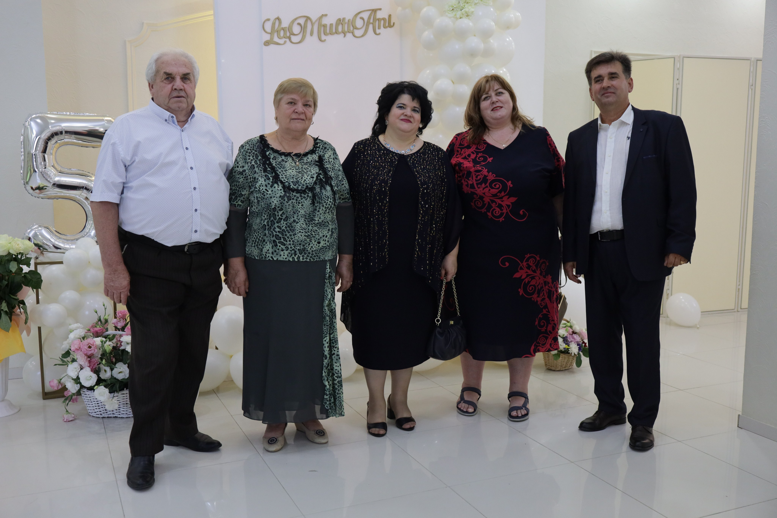 50 ani Carolina. Alika Dia- Fotograf în Republica Moldova, Strășeni