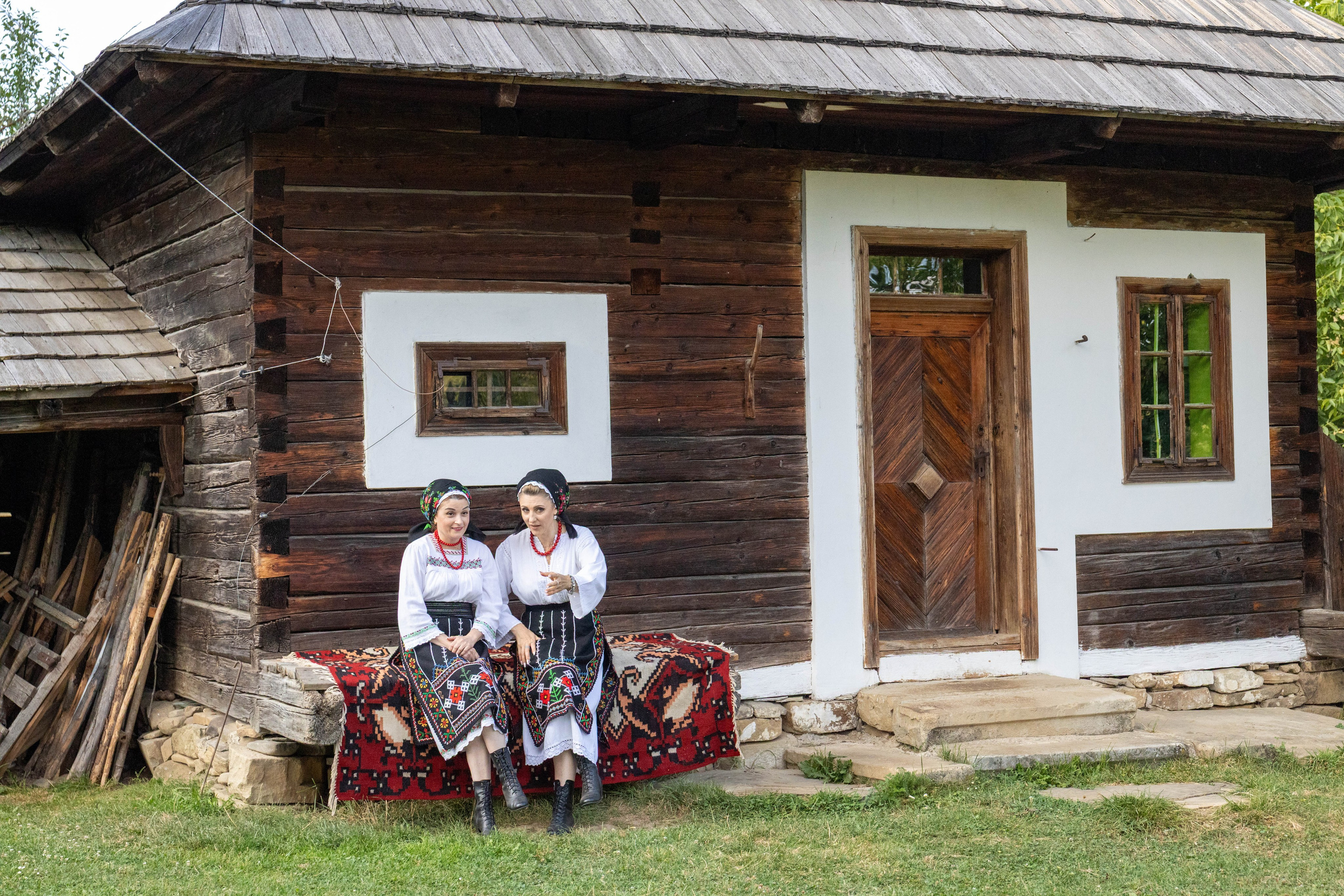 DORURELE la Filmări RO. Alika Dia- Fotograf în Republica Moldova, Strășeni