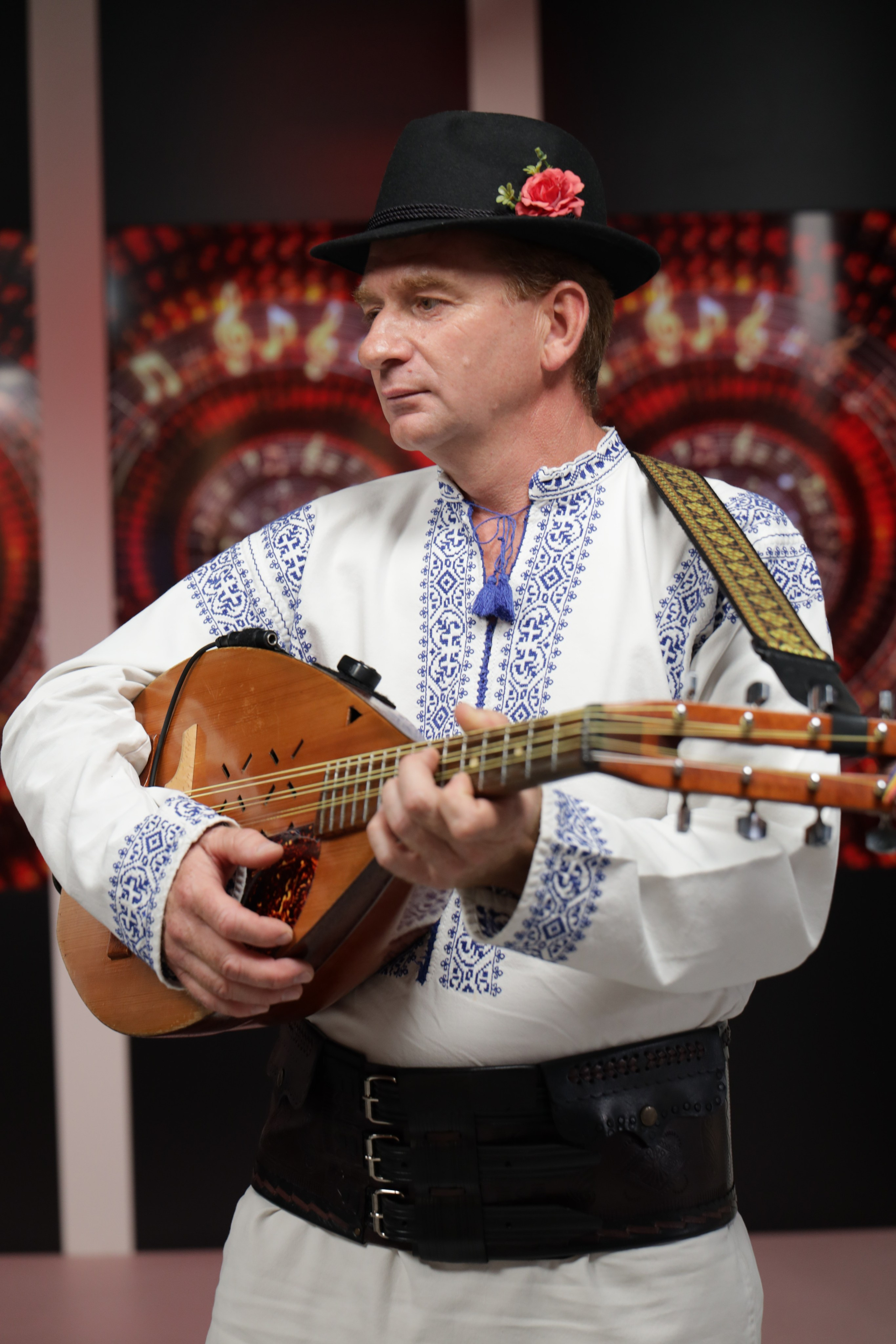 Dorurele la BINE BINE SHOW. Alika Dia- Fotograf în Republica Moldova, Strășeni