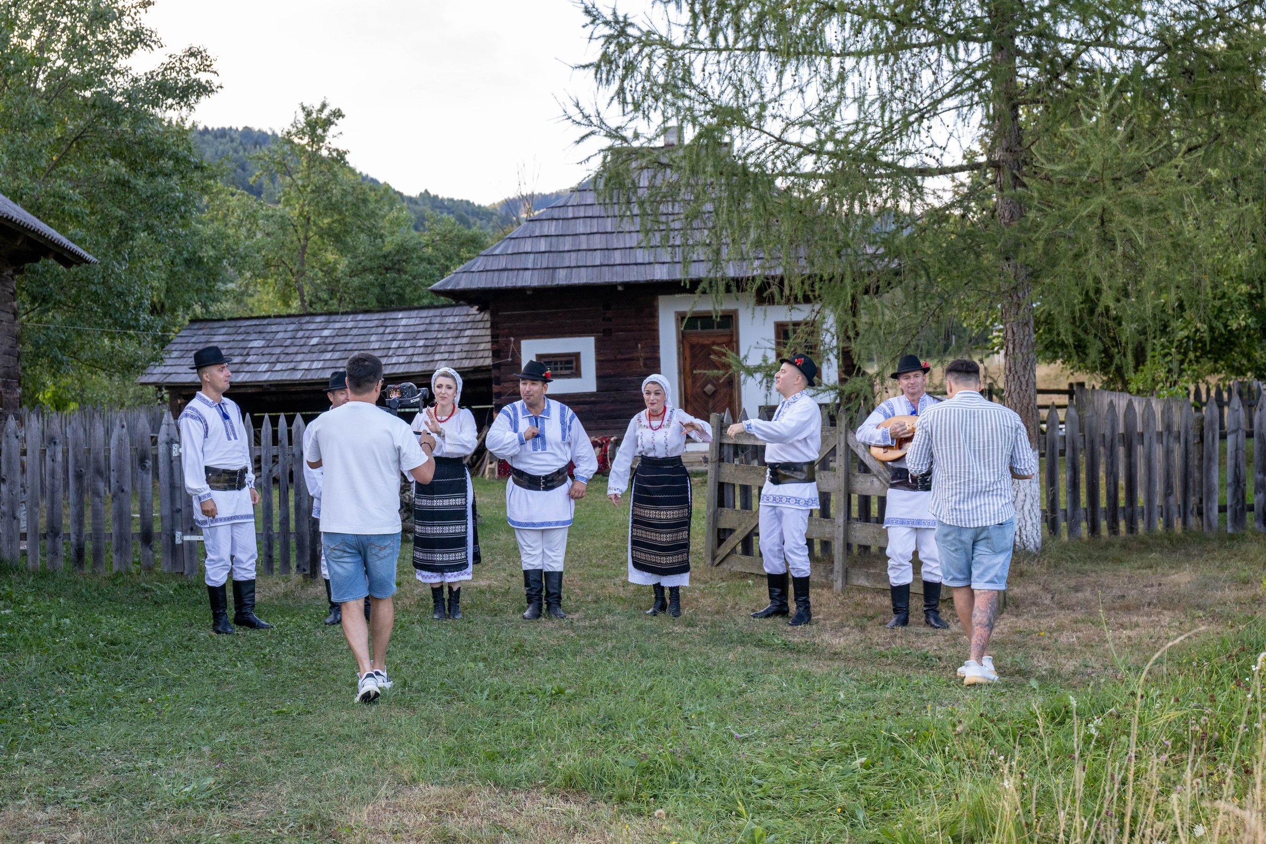 DORURELE la Filmări RO. Alika Dia- Fotograf în Republica Moldova, Strășeni